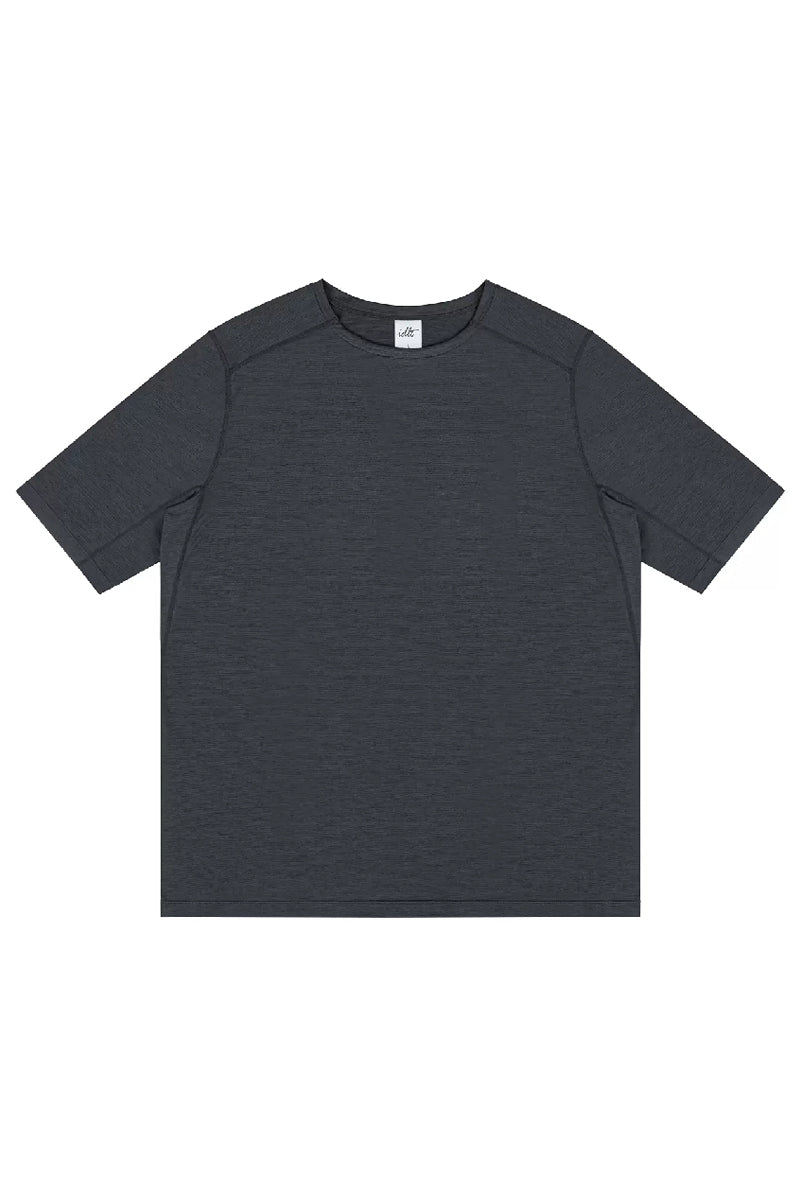 Outdoor Tech T-Shirt in Lightweight Fabric - chiclara