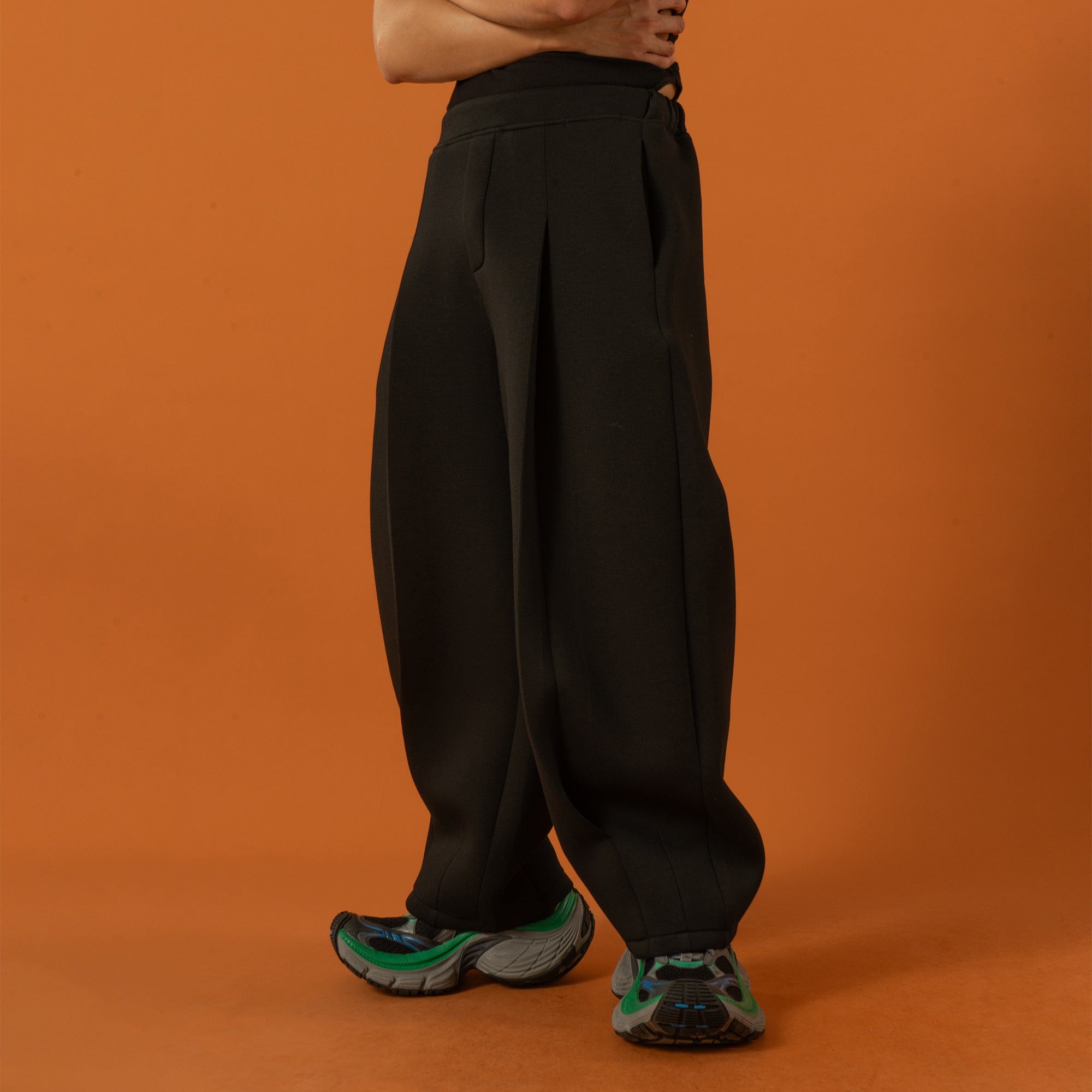 Wide Leg Pleated Crinkled Sweatpants