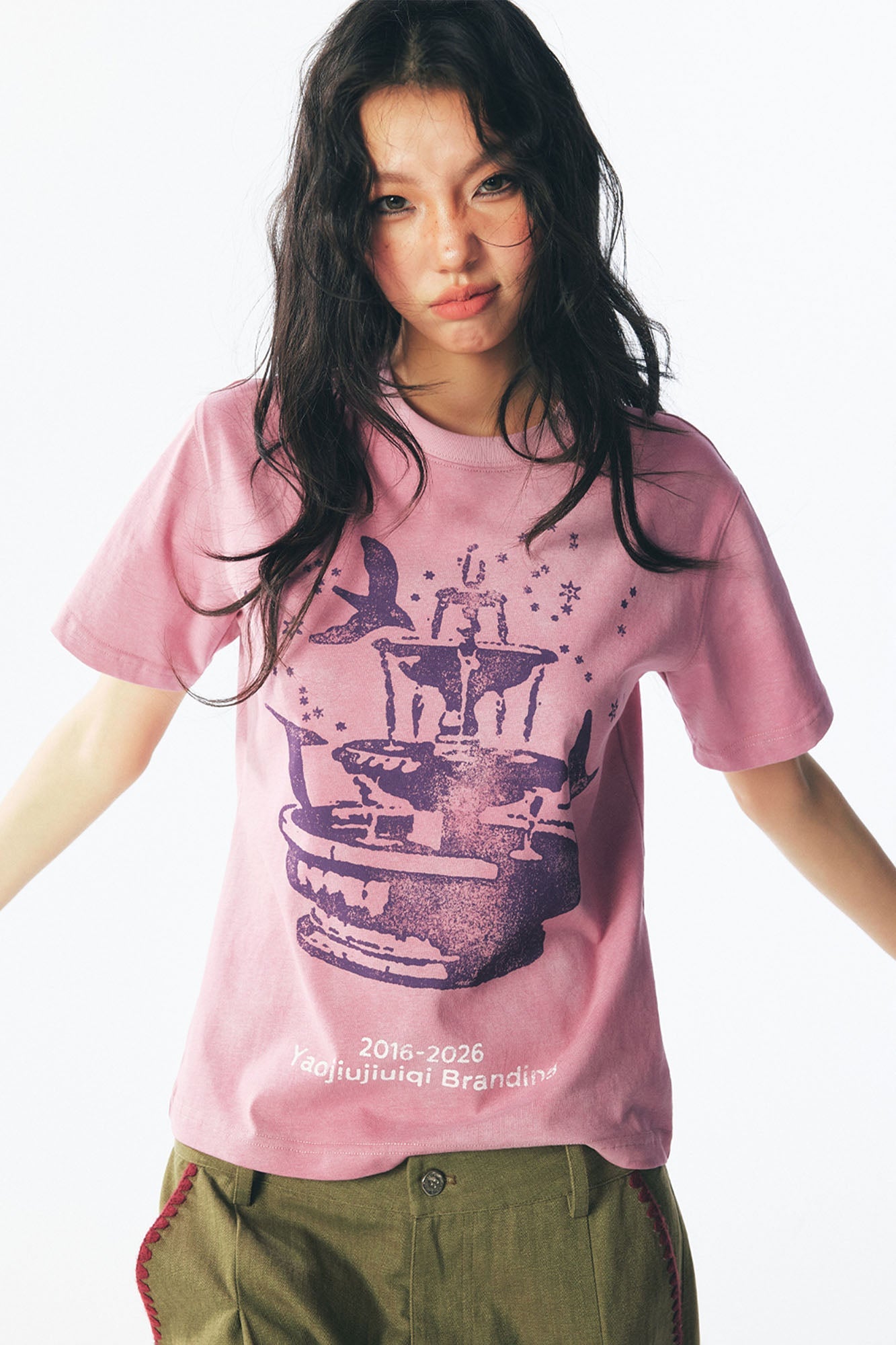 Fountain Dove Distressed Cotton Tee