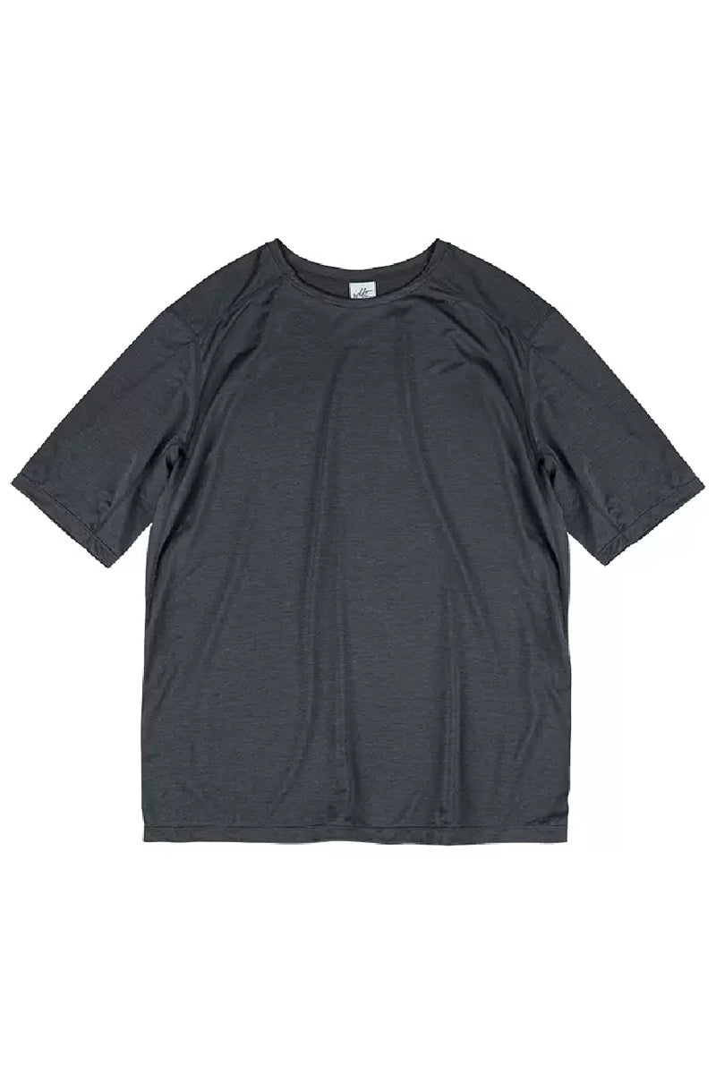 Outdoor Tech T-Shirt in Lightweight Fabric - chiclara