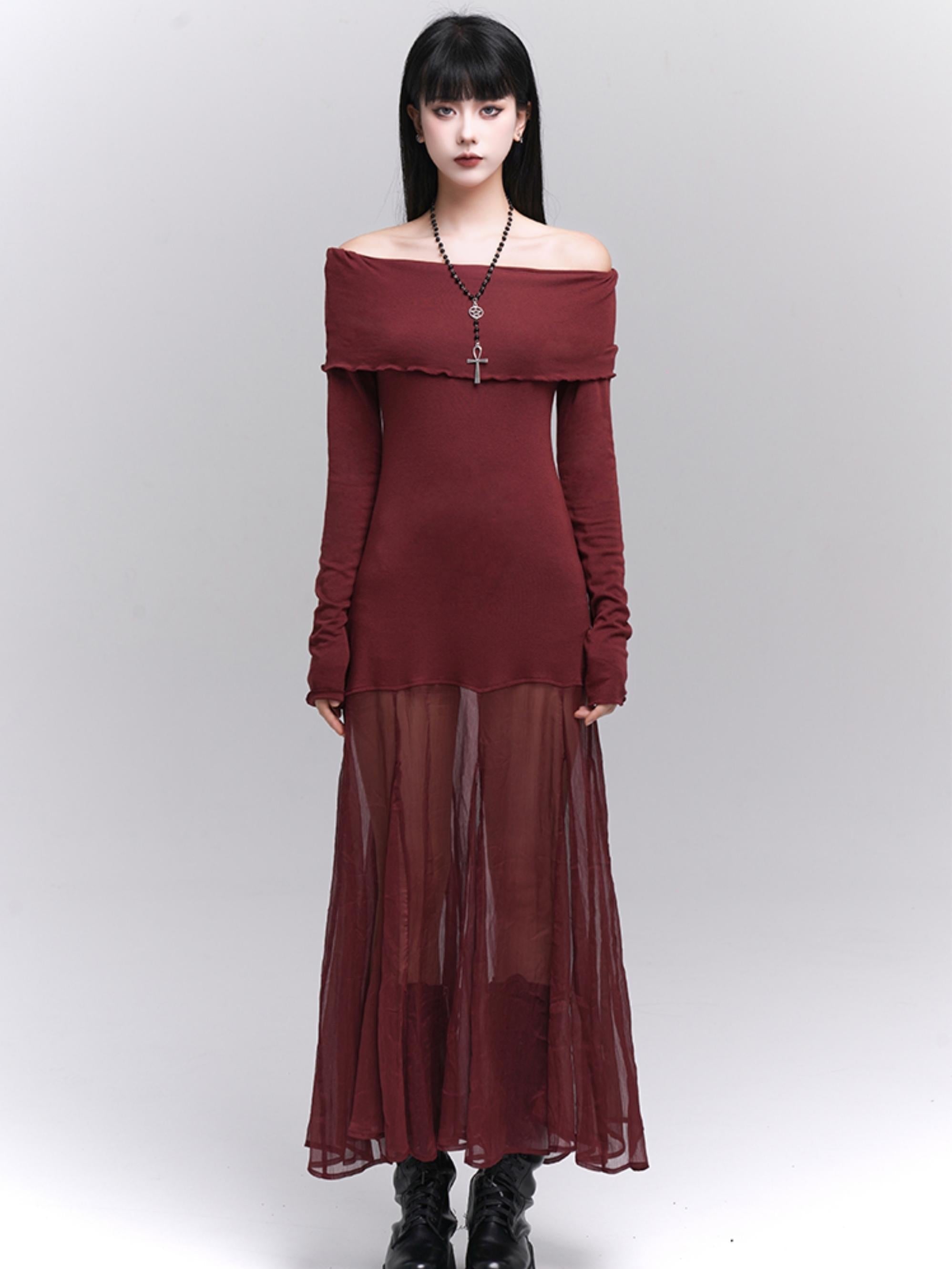 Gothic Romance Off-Shoulder Maxi Kleid