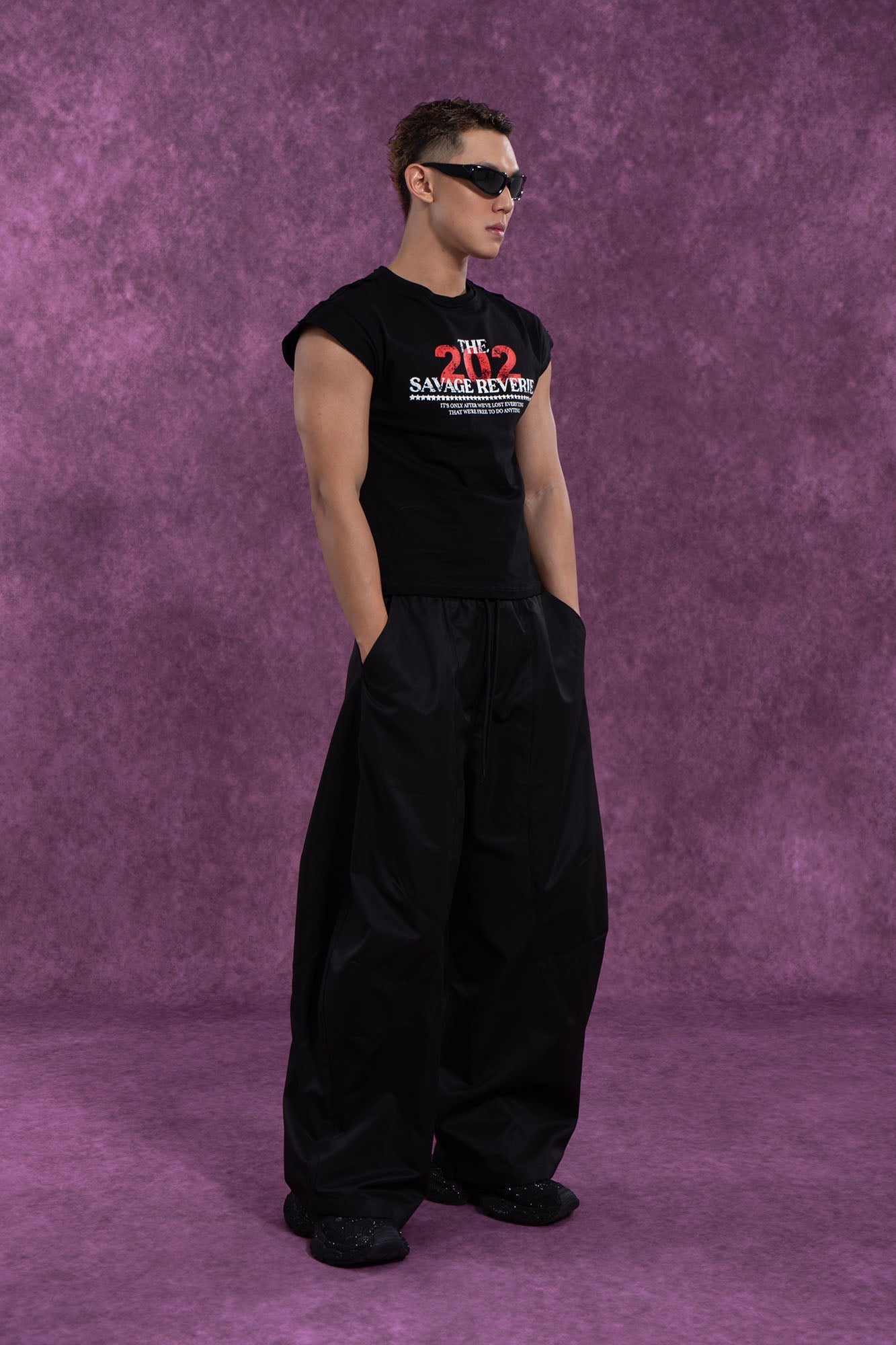 Curved Panel Relaxed Fit Drawstring Pants