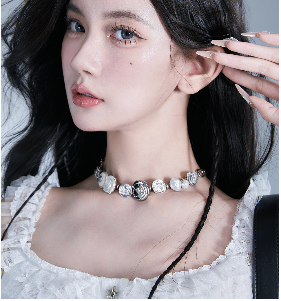 Vintage Rose Button Necklace