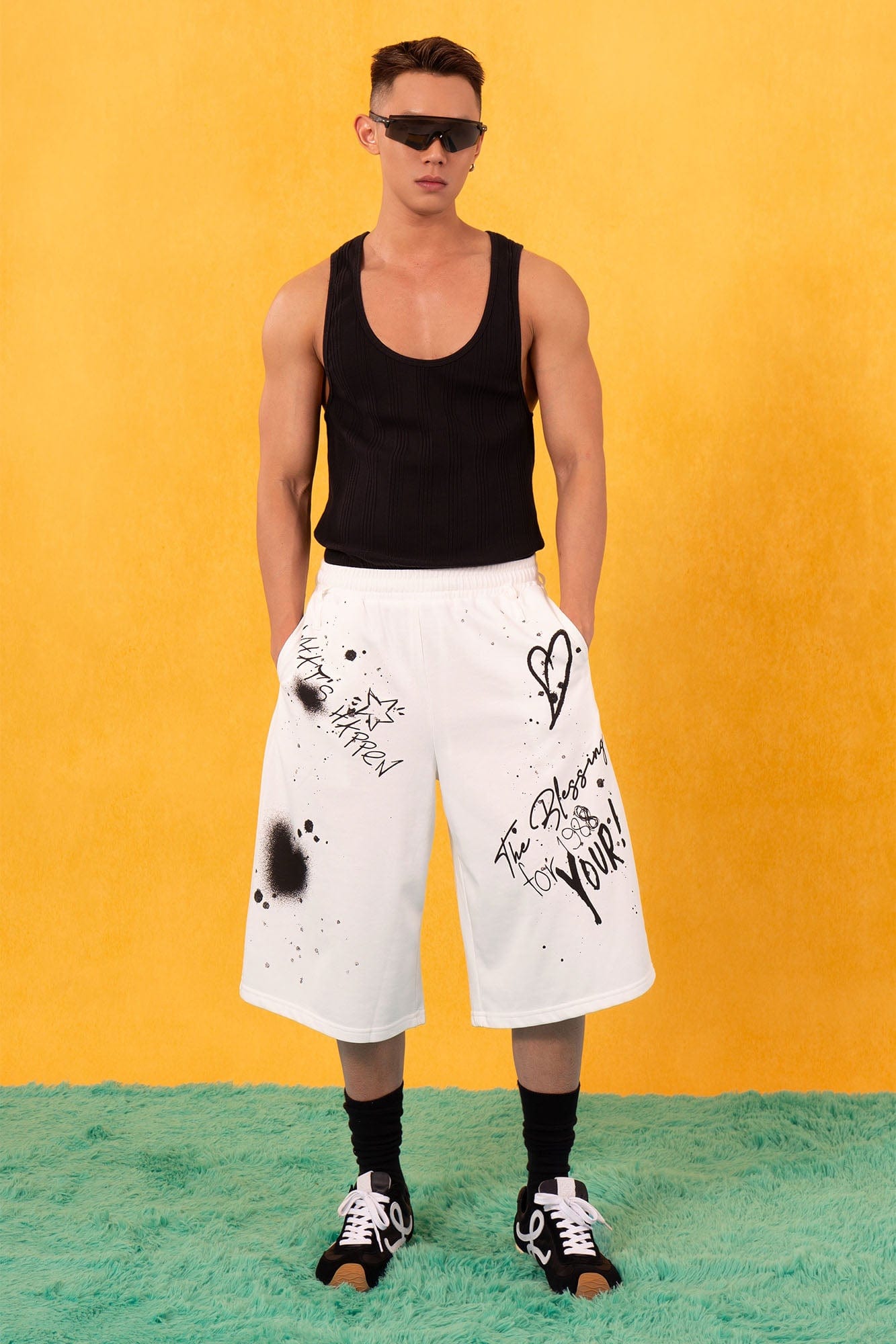 Graffiti Spray Print Sweat Shorts