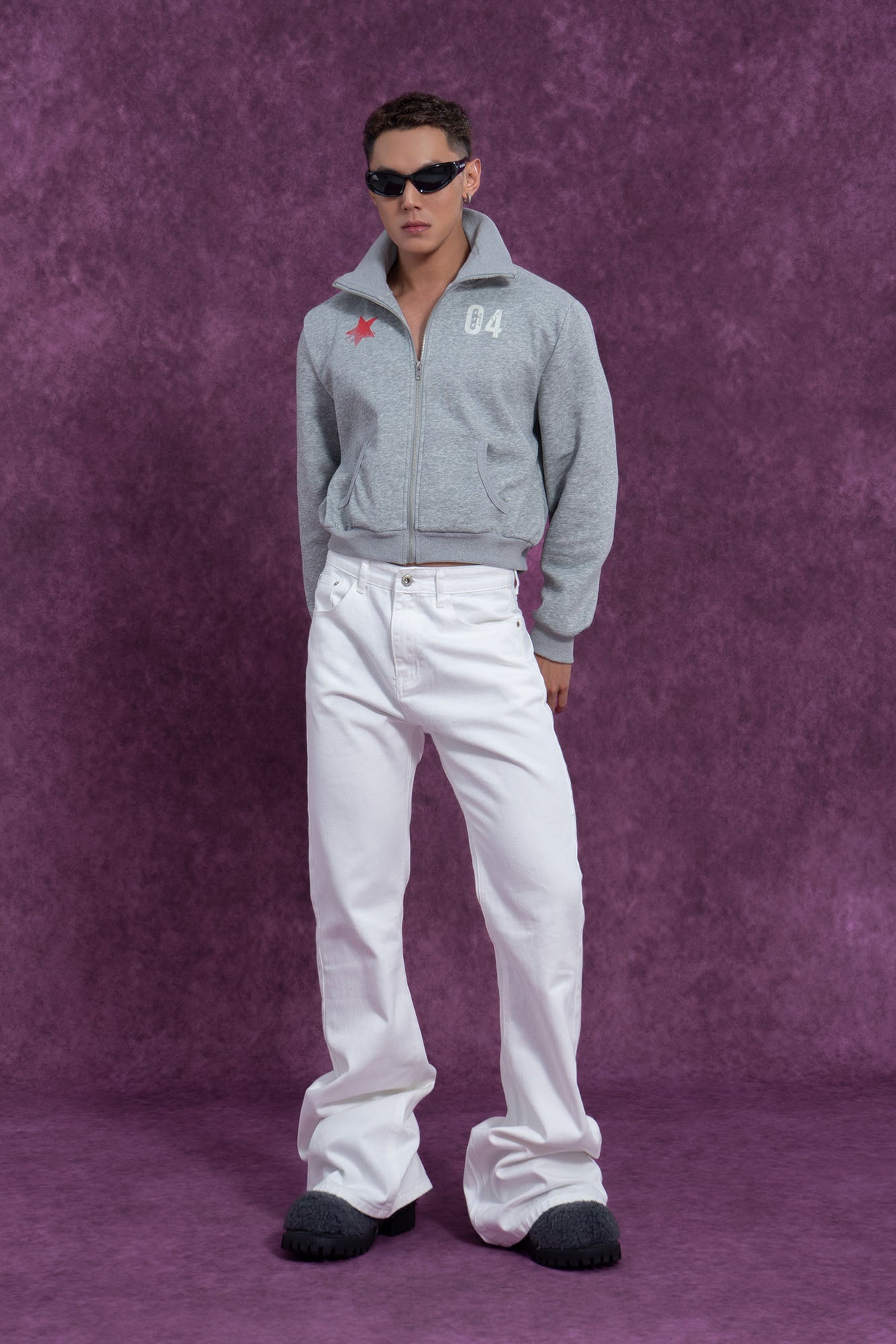 Essential Slim Flared Jeans