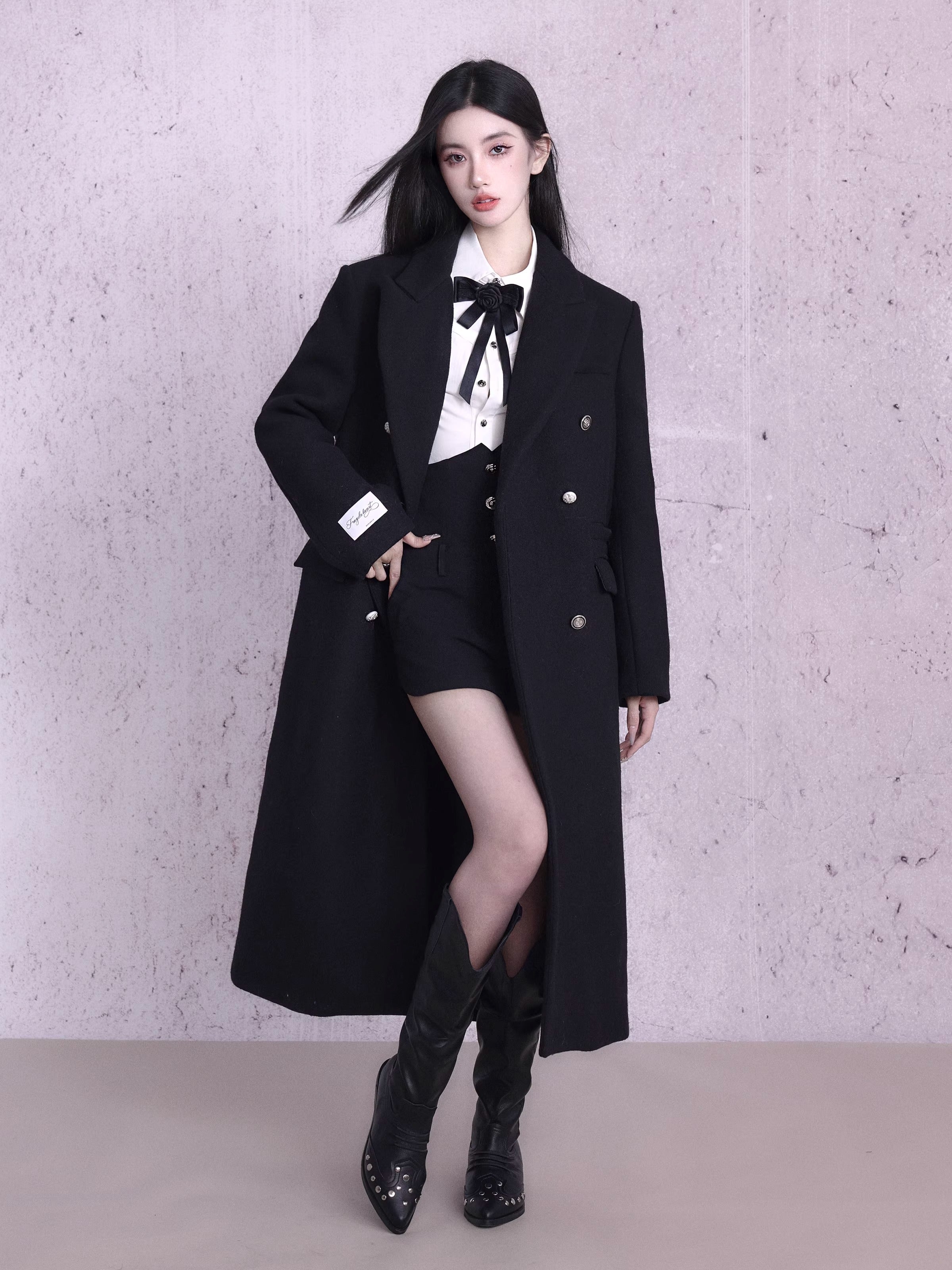 Elegant Contrast Bow-Tie Crop Blazer and High-Waist Shorts Set