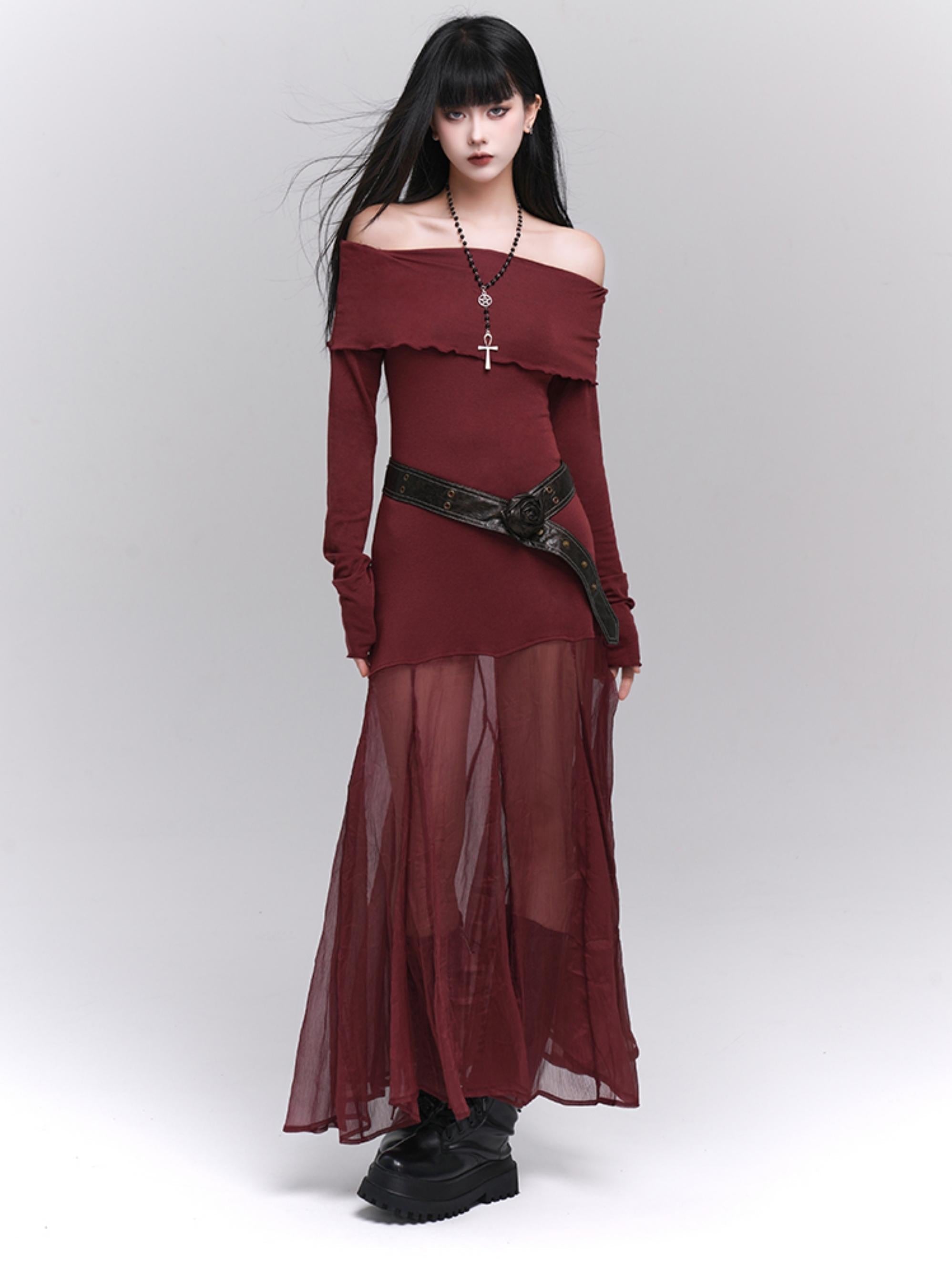 Gothic Romance Off-Shoulder Maxi Kleid