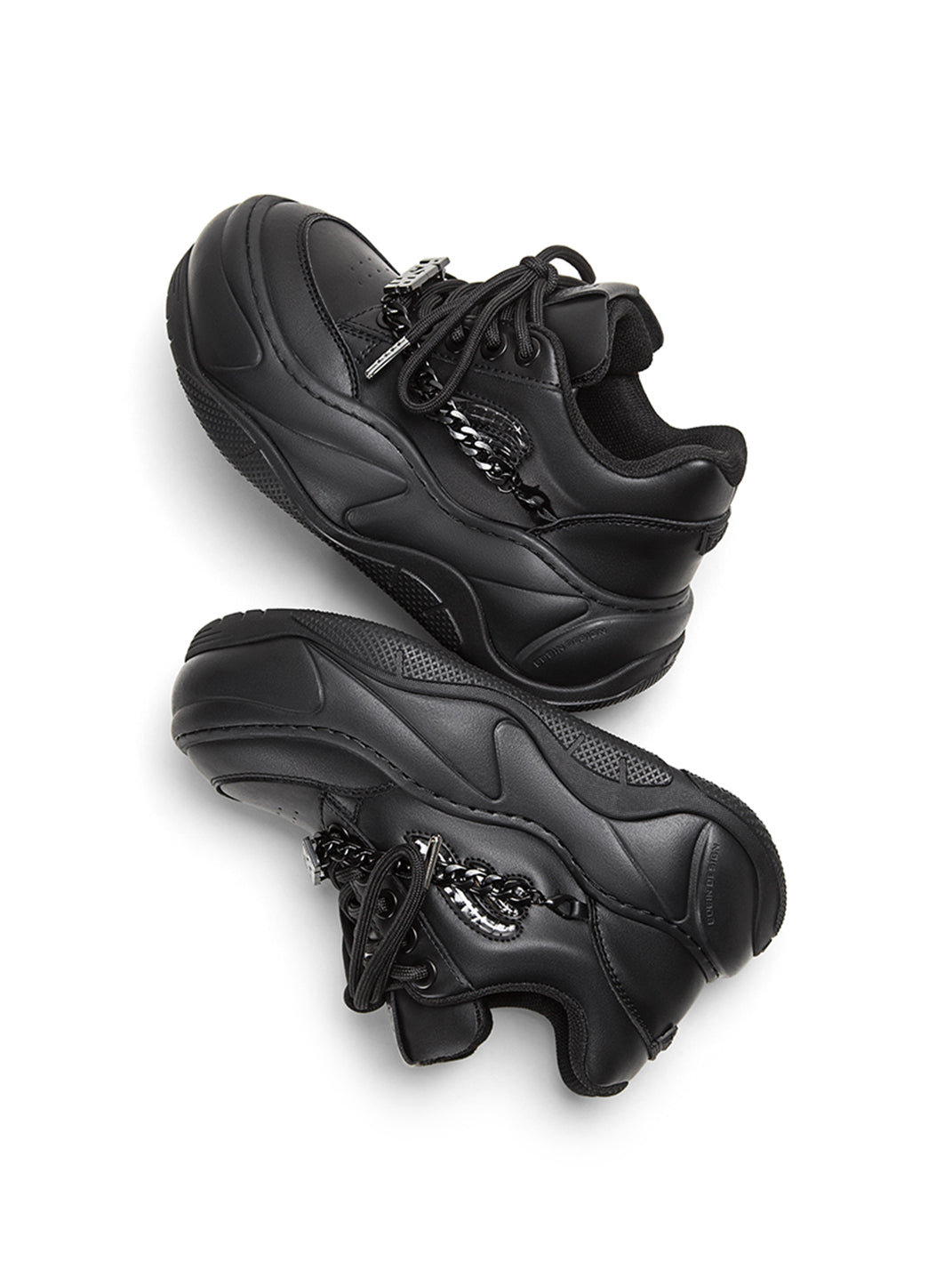 Black WiFi 2.0 Detachable Chain Chunky Sneakers