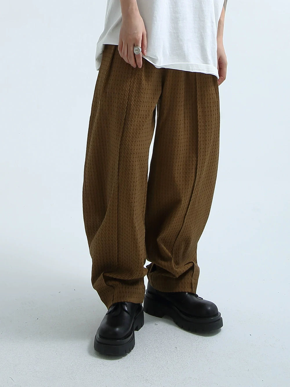 Texture-Print Wide Leg Corduroy Pants