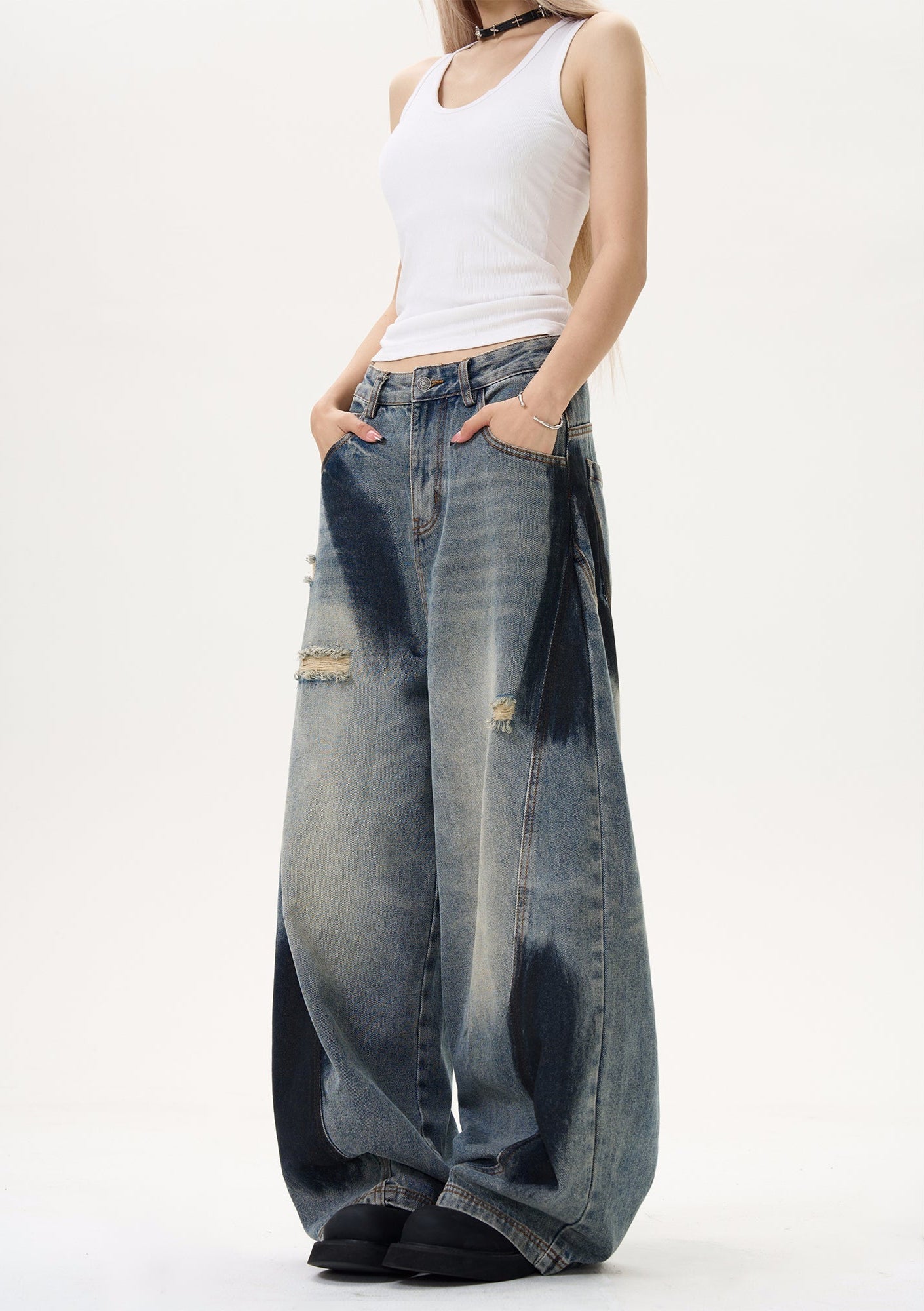 Distressed Bleach Washed Wide Leg Baggy Jeans