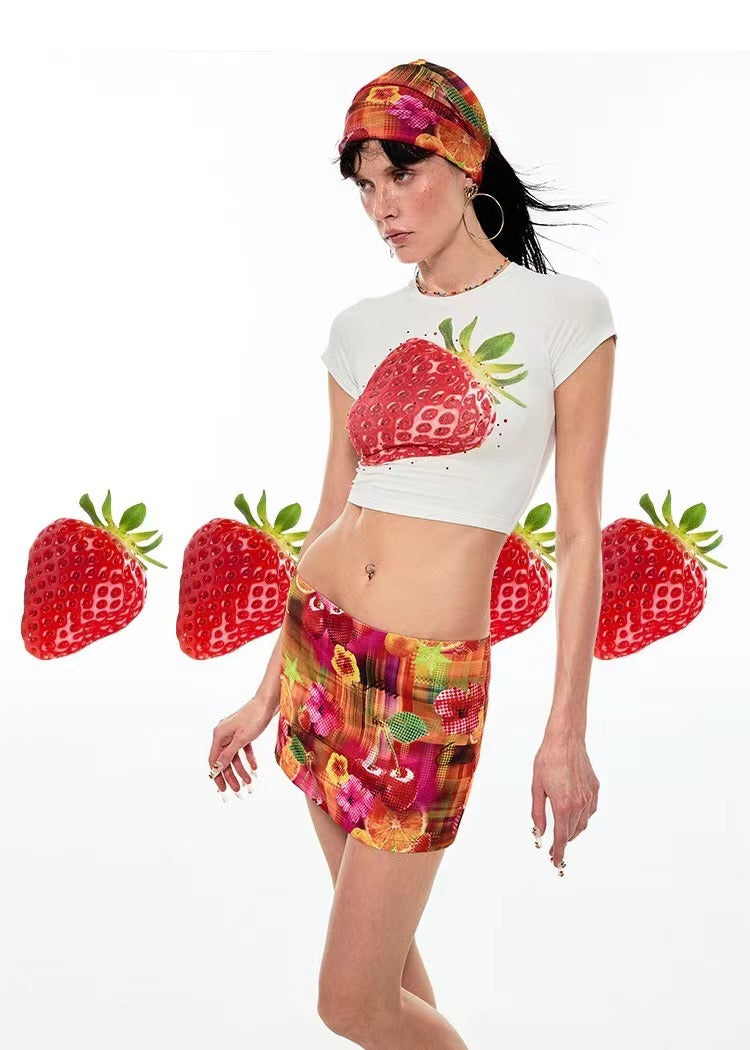 1Jinn Strawberry Cropped Tee - chiclara