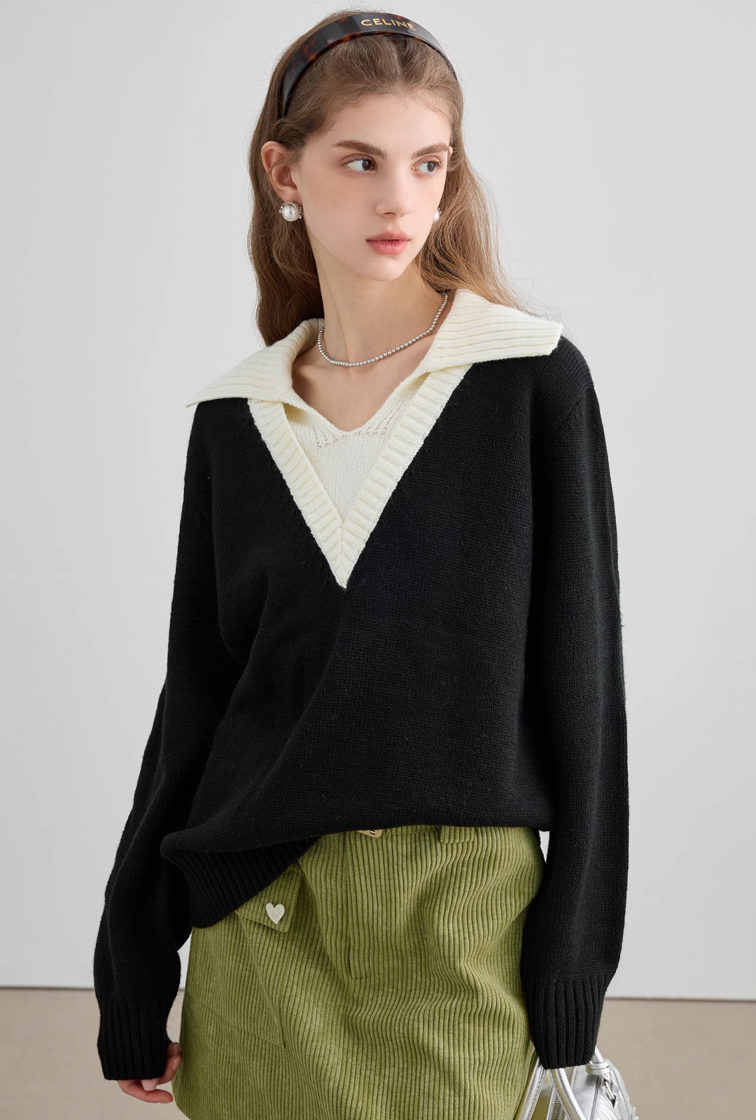 V-Neck Two Piece Wool Sweater - chiclara