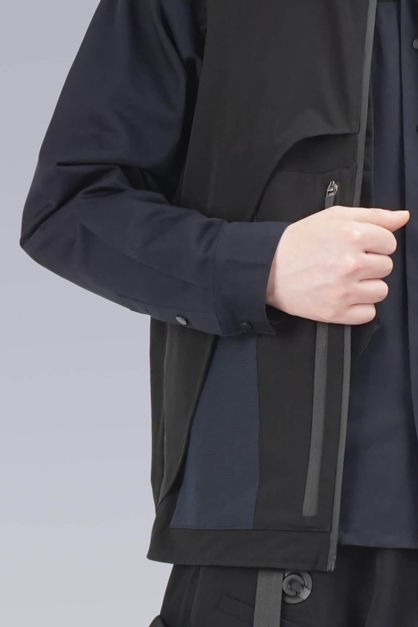 Layered Tactical Zip Vest