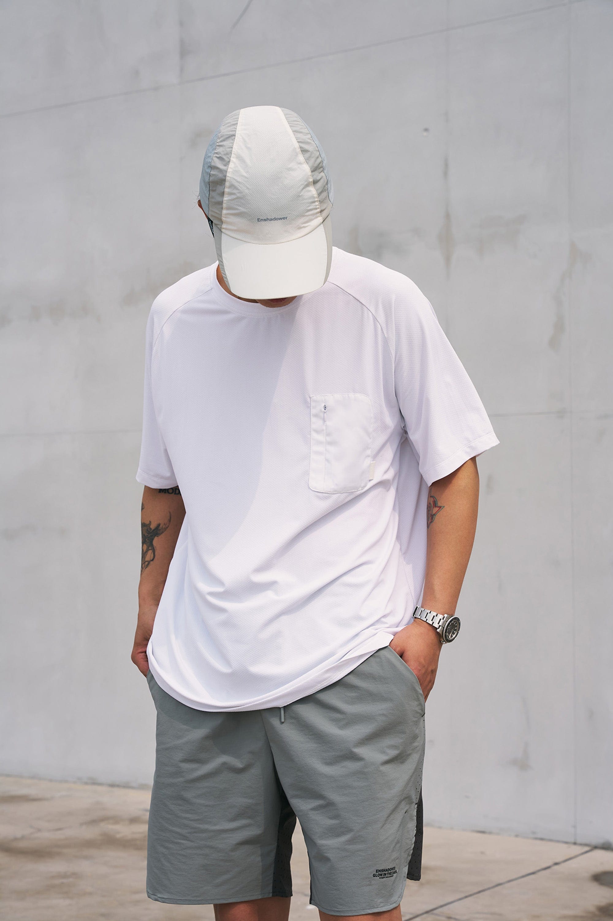 Layer Sleeve Pocket Tee