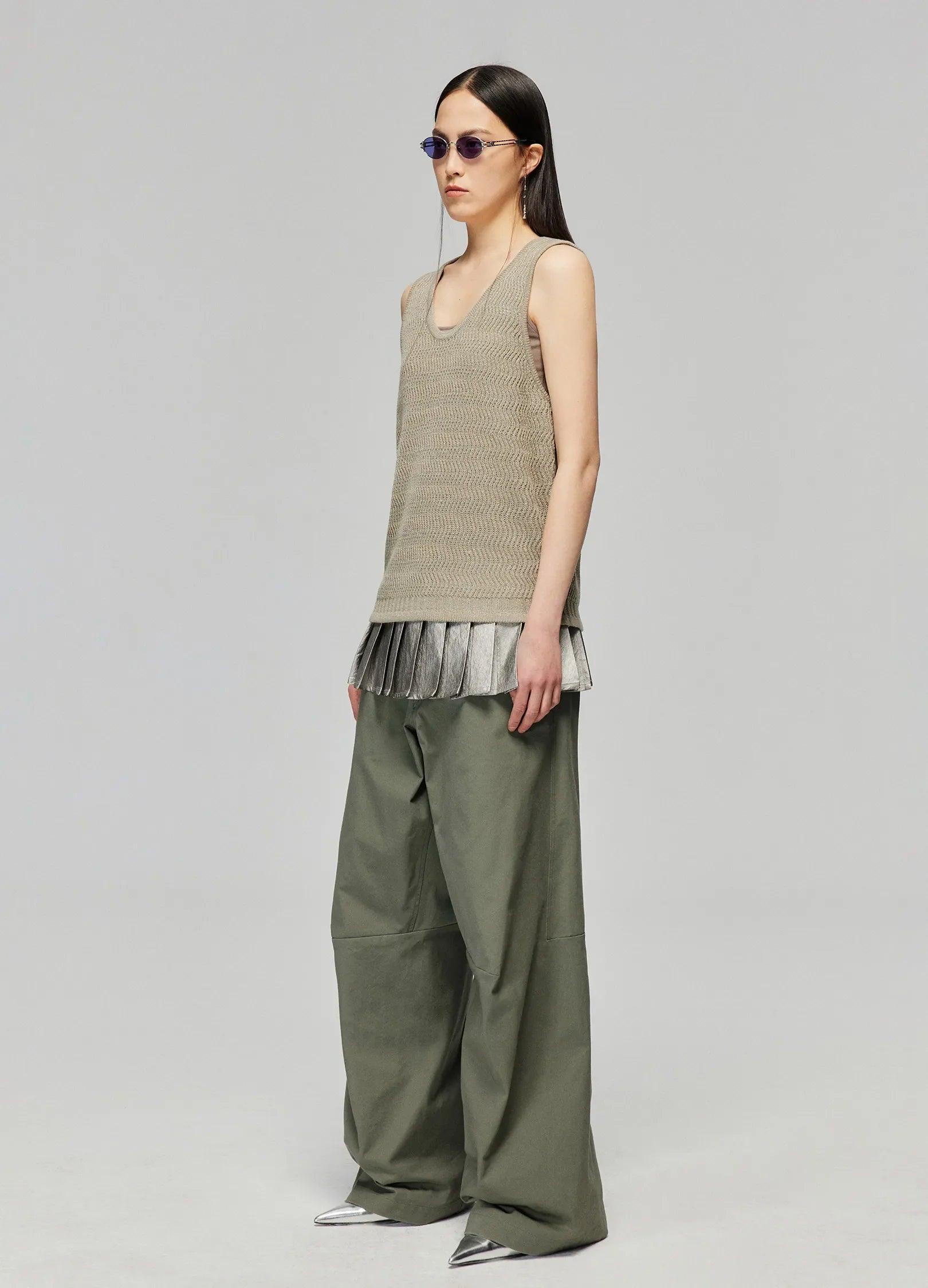 Wide-Leg Cotton Trousers with Darted Knees - chiclara