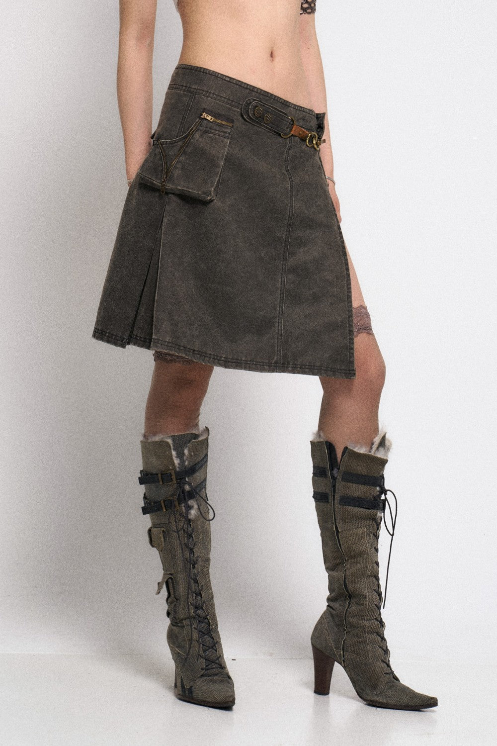 Gothic Mini Skirt with Zipper Details