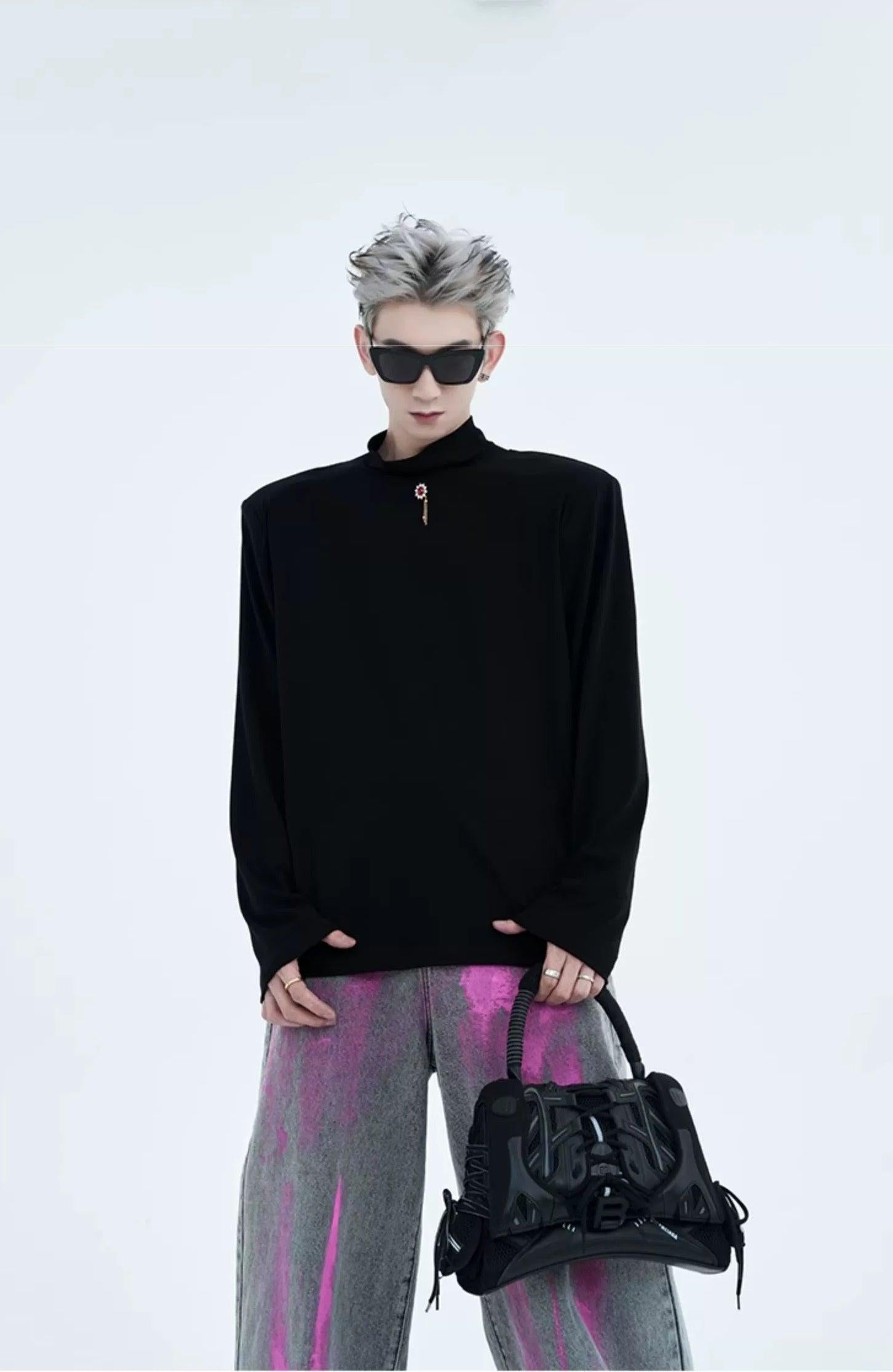 Mock Neck Brooch Sweatshirt
