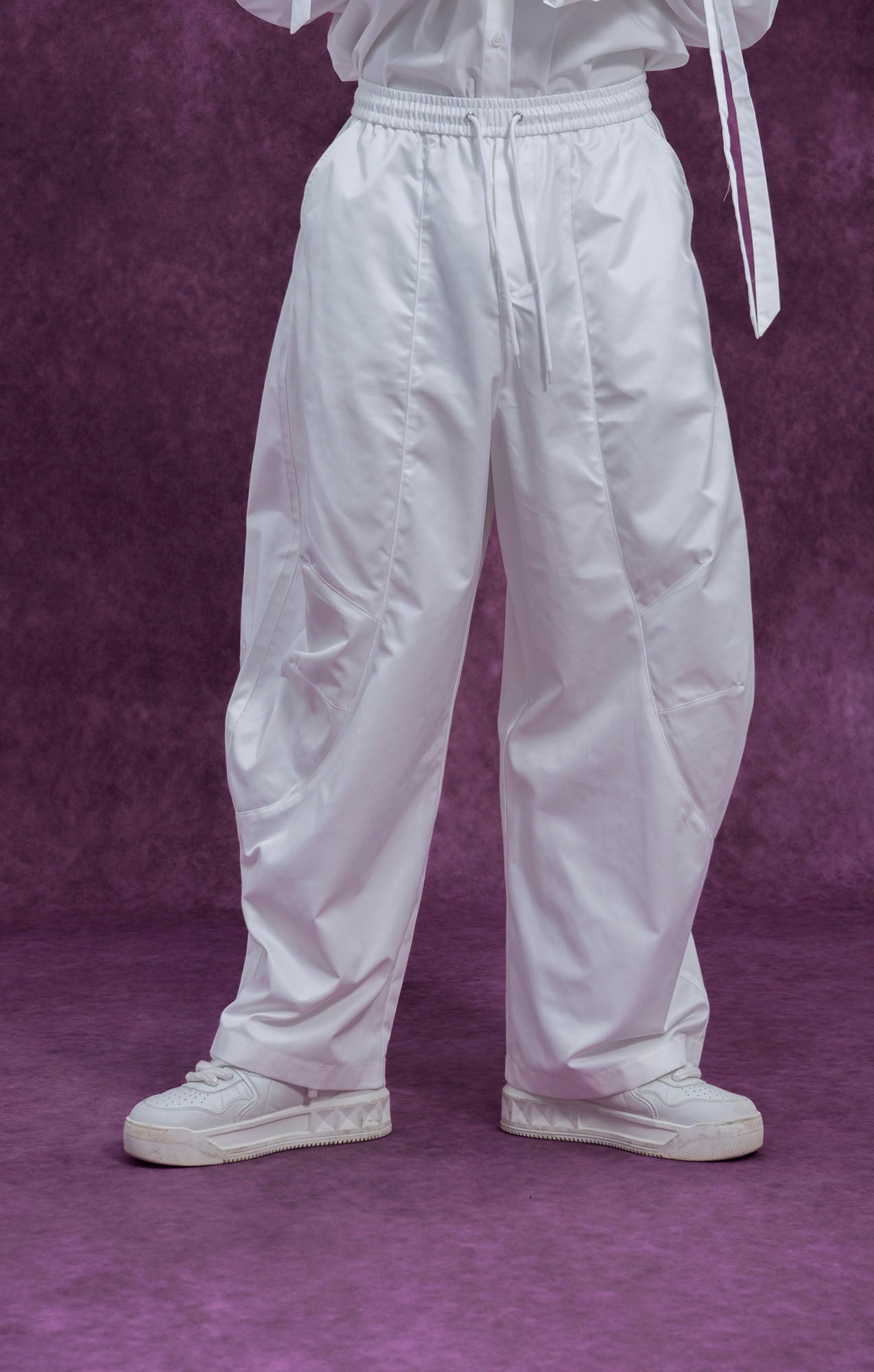 Curved Panel Relaxed Fit Drawstring Pants