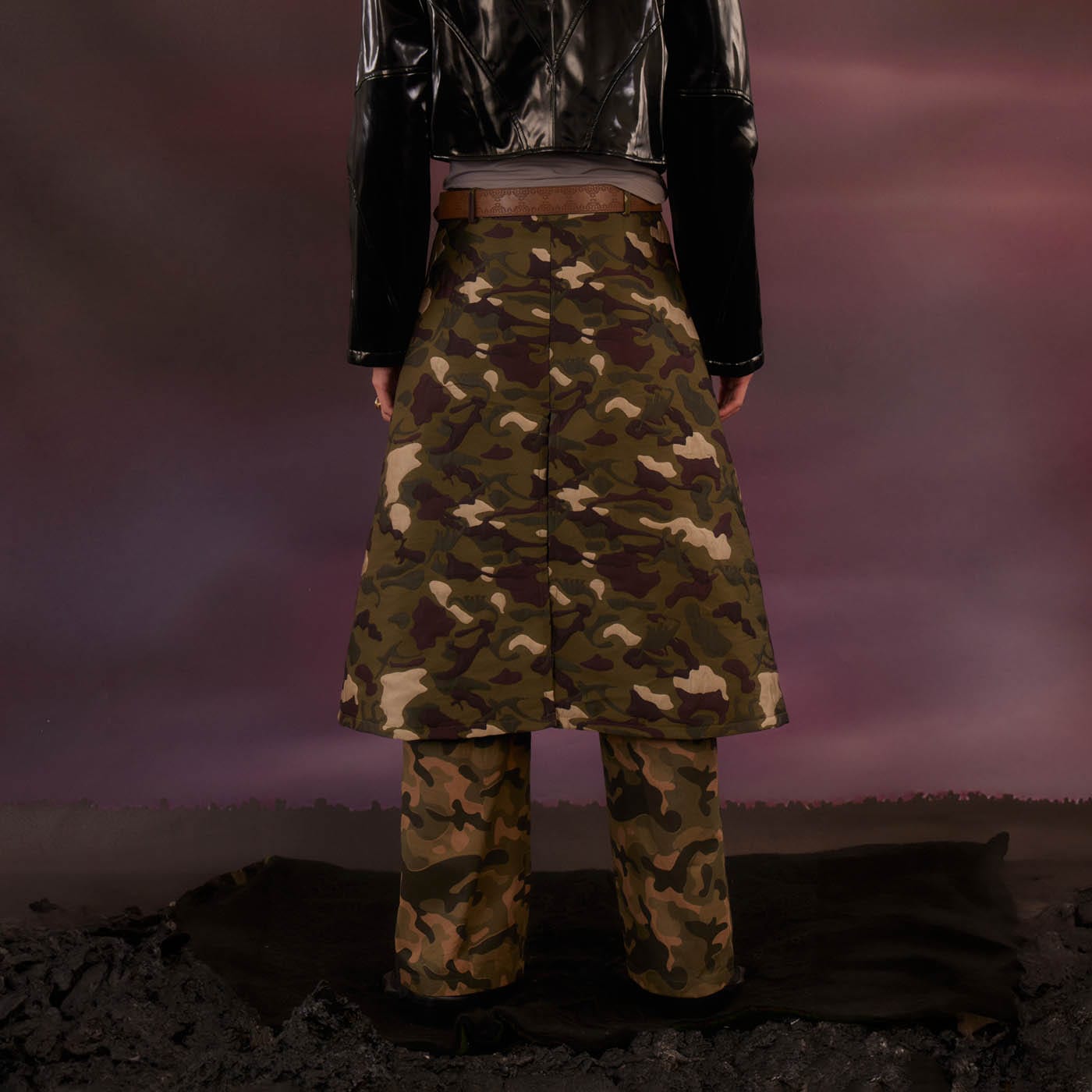 Pantalon de superposition de jupe camo