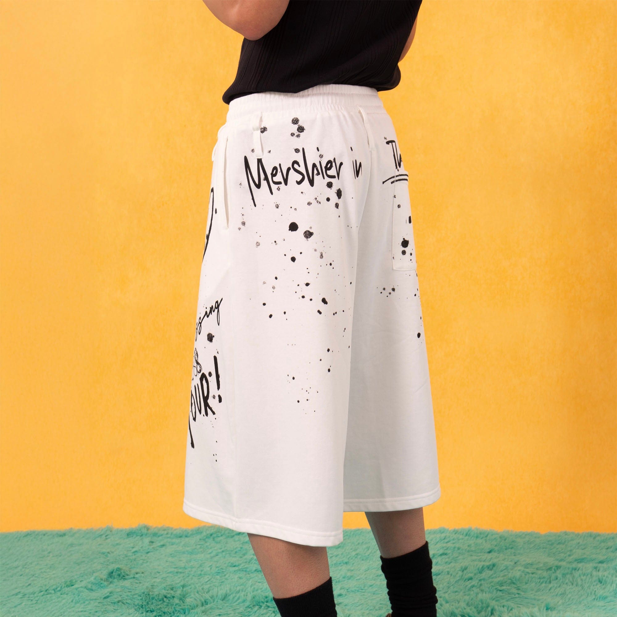 Graffiti Spray Print Sweat Shorts