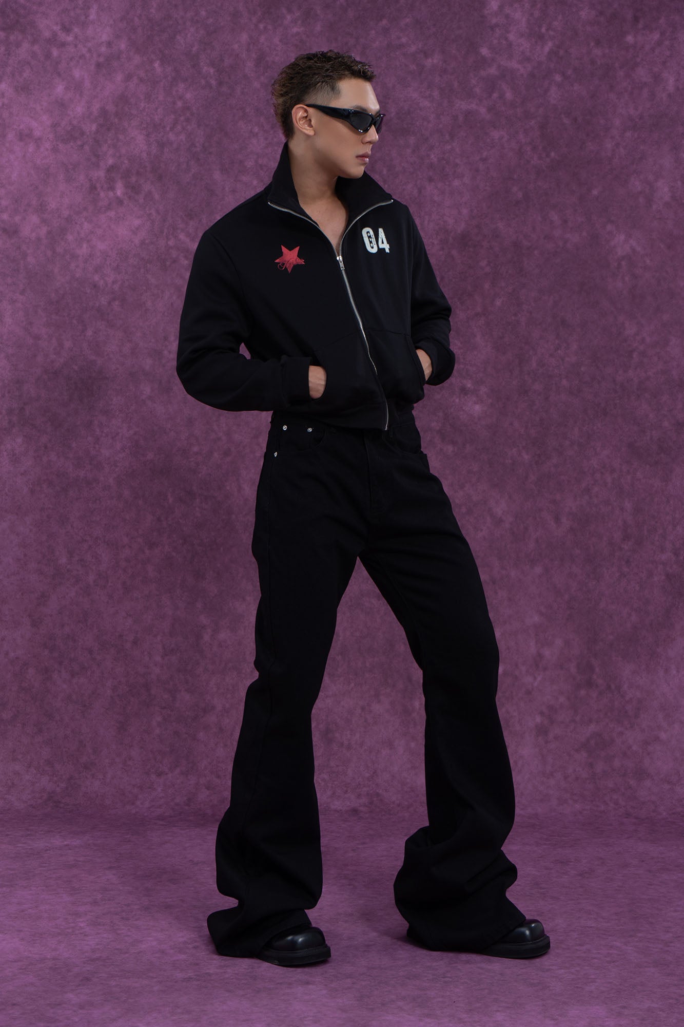 Star & 04 Graphic Zip-Up Sweatshirt