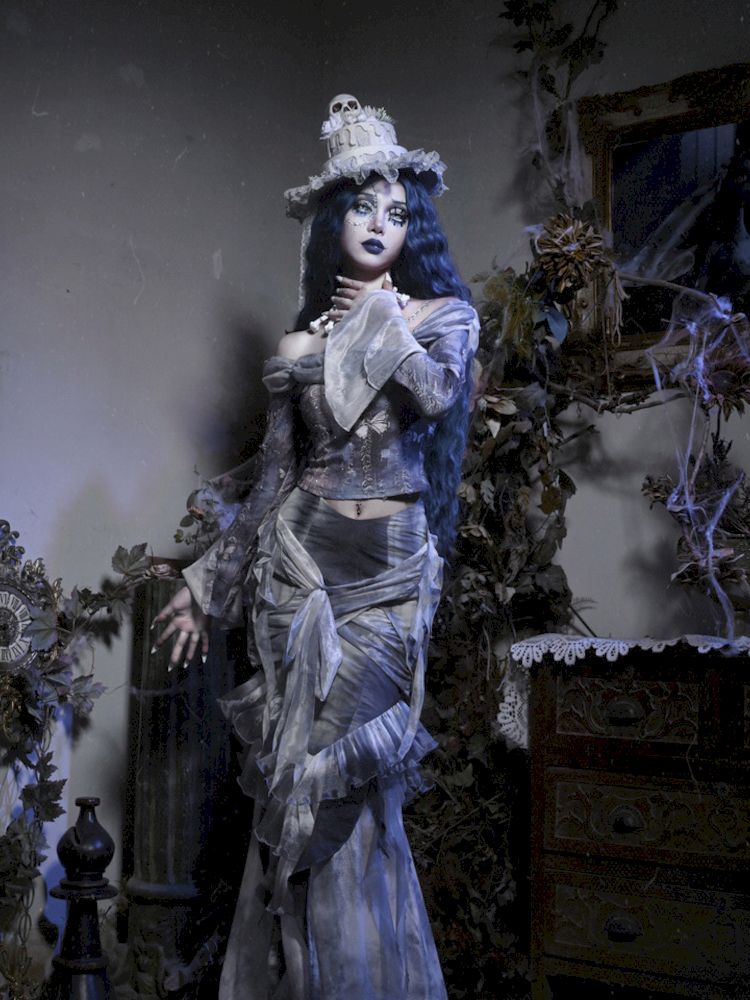 Gothic Corpse Bride butterfly-patterned corset