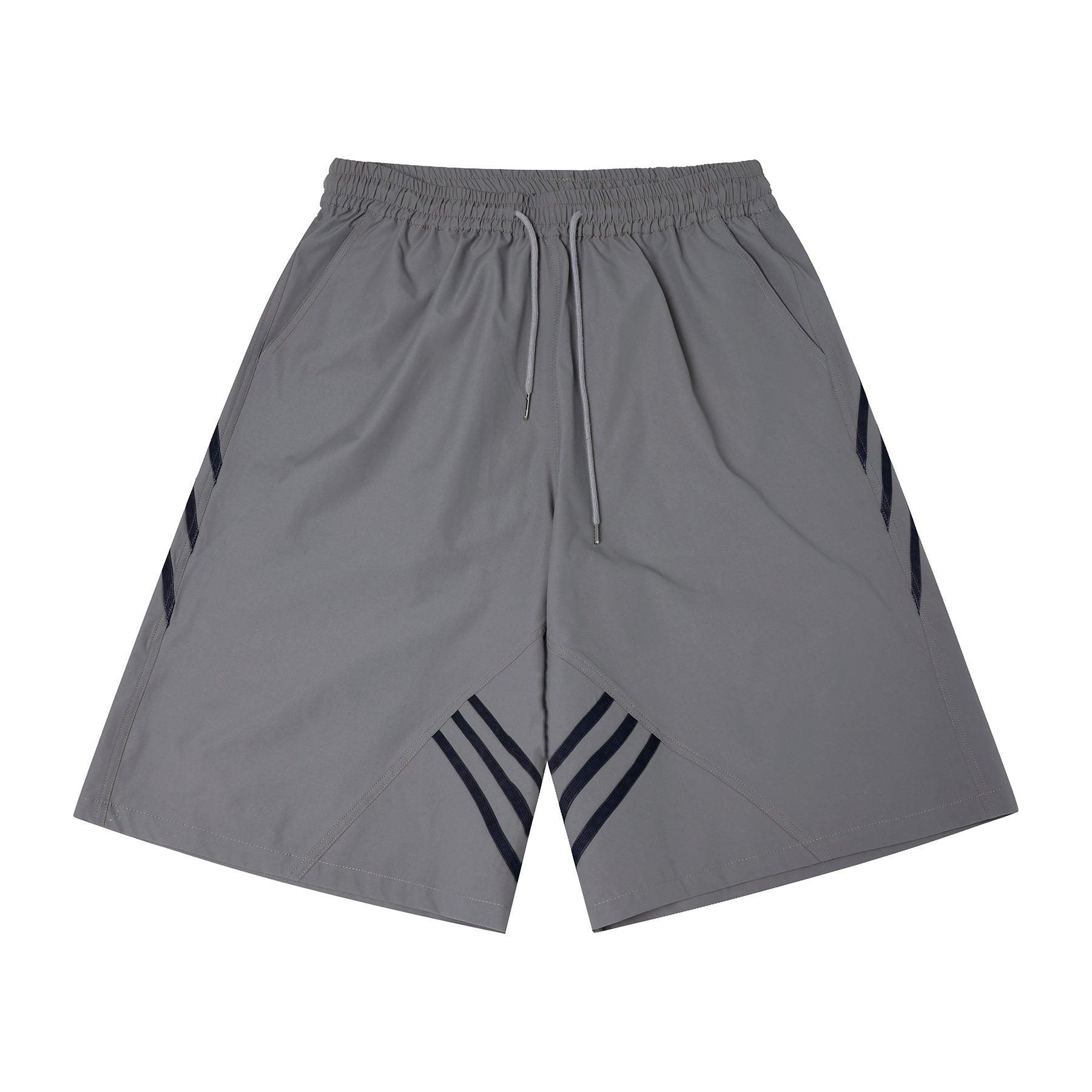 Sporty Baggy Shorts with Stripes - chiclara