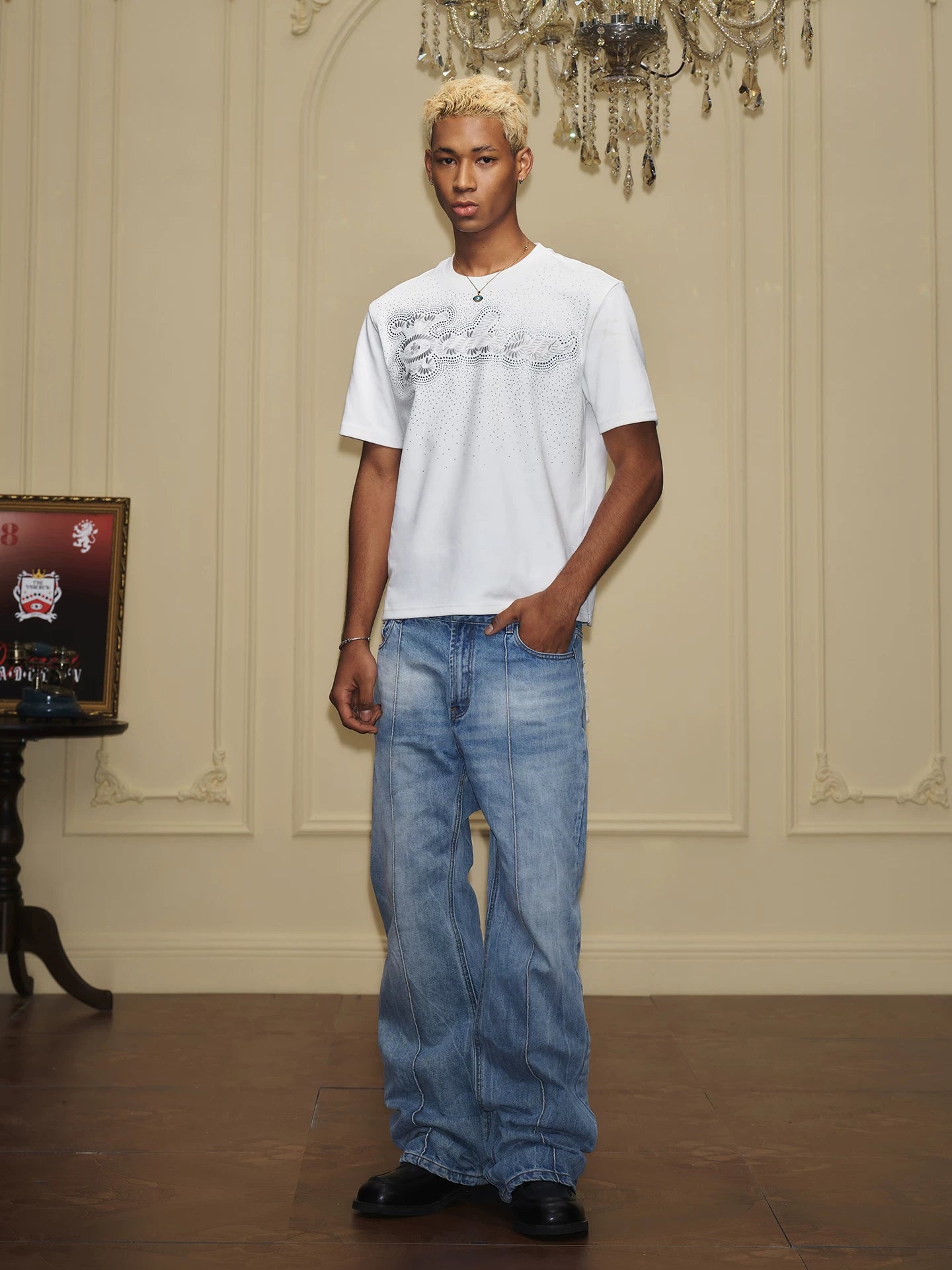 Contrast Patch Pocket Wide Leg Jeans