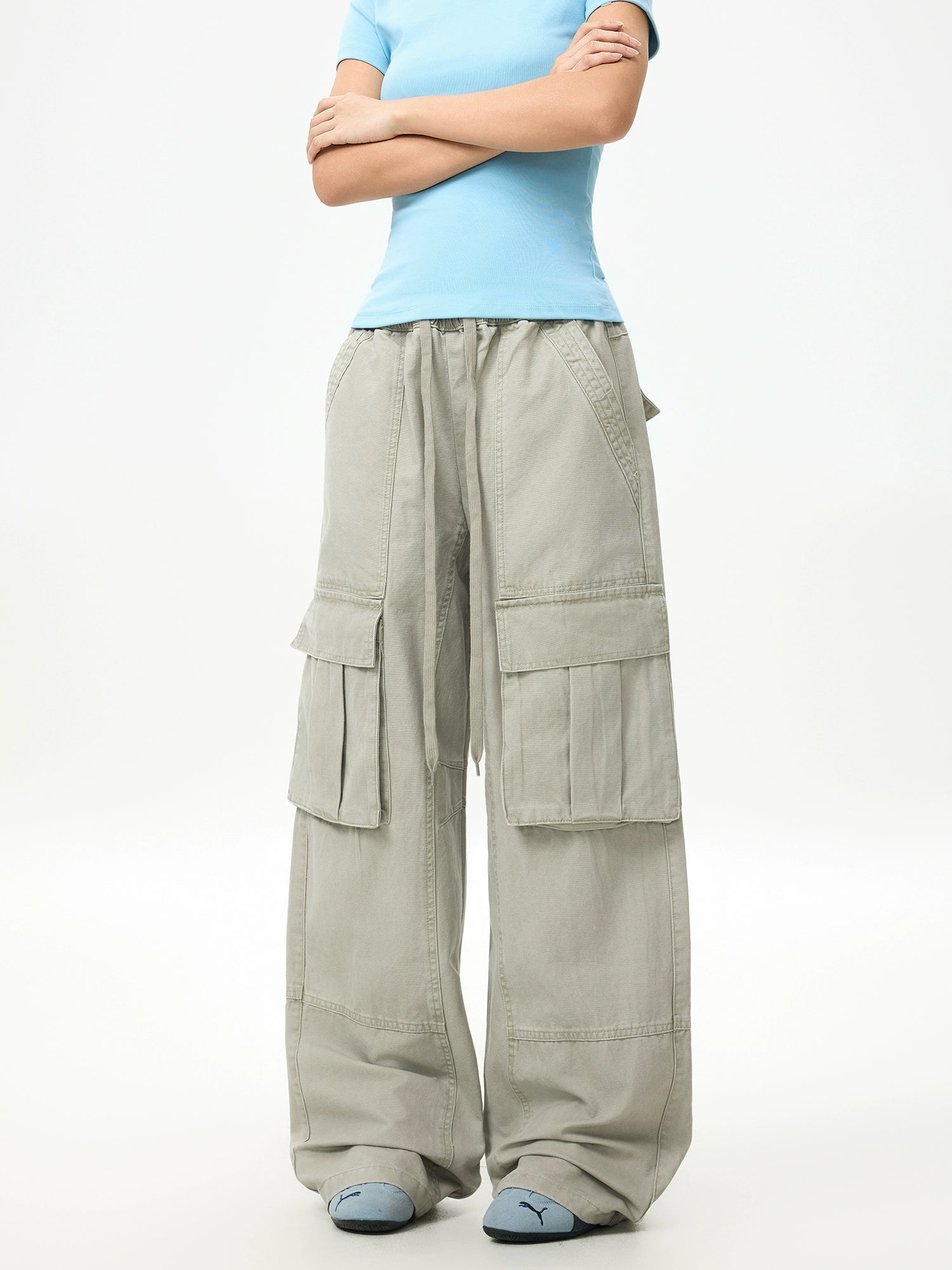 Driftwood Wide-Leg Cargo Pants