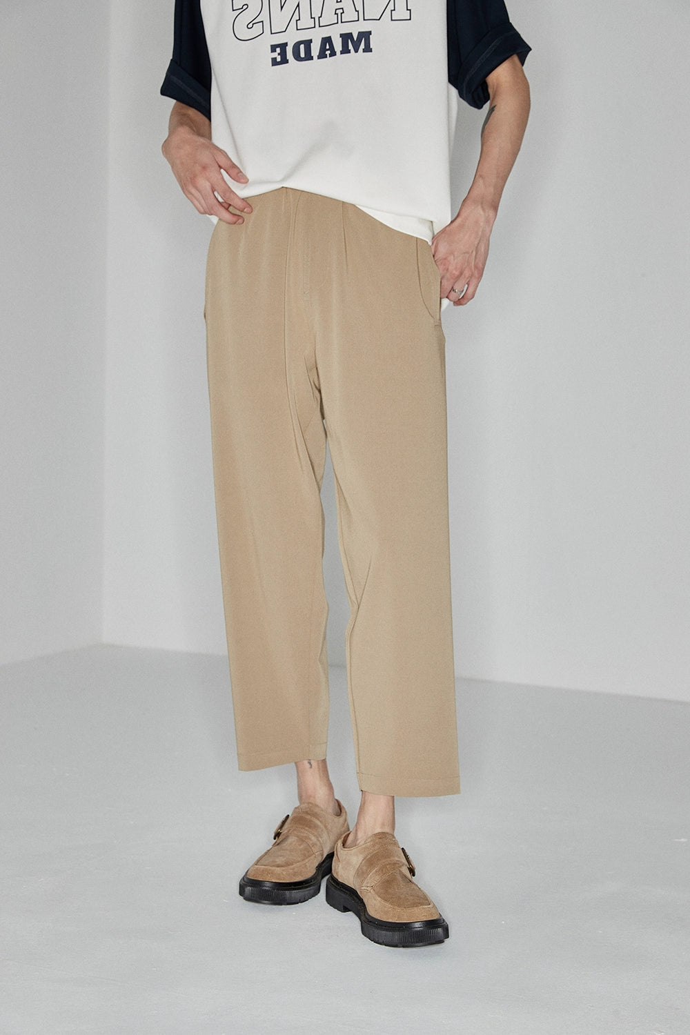 Side Seam-Free Elastic Waist Cropped Pants