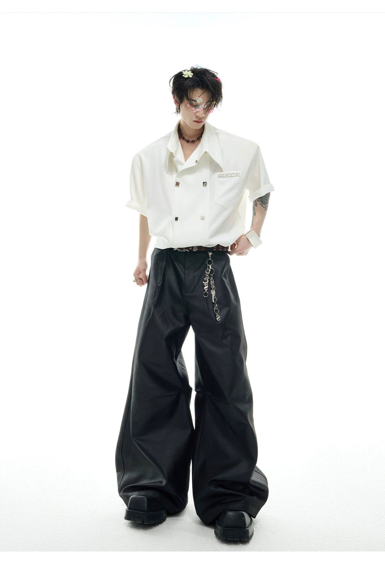 Black Wide-Leg Cargo or Skater Pants