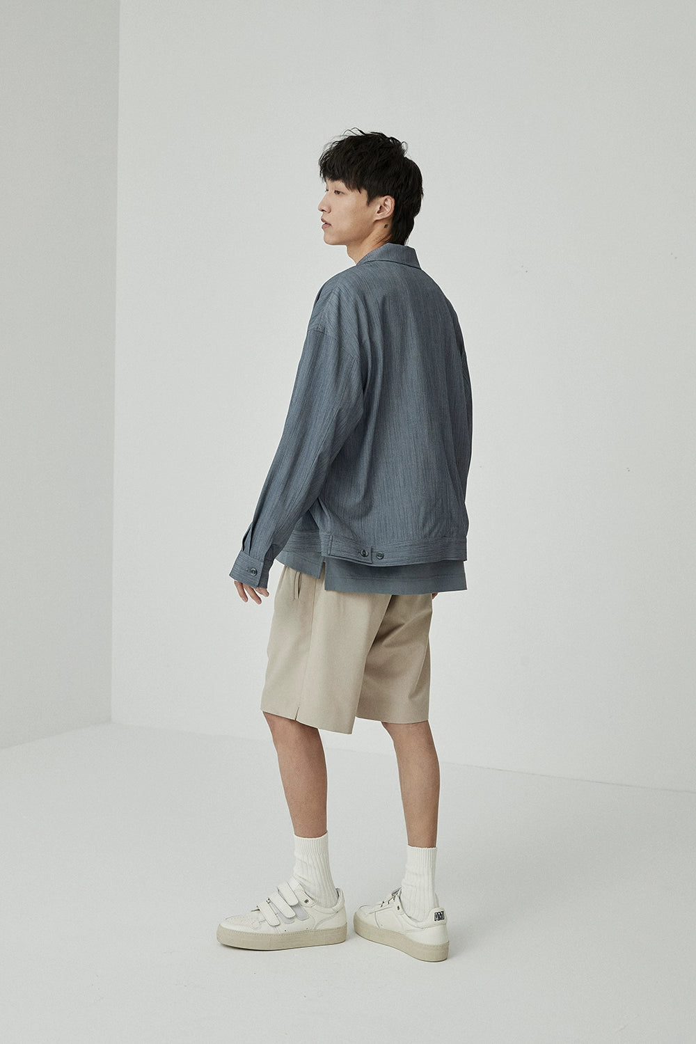 Drawstring Single-Pleat Shorts