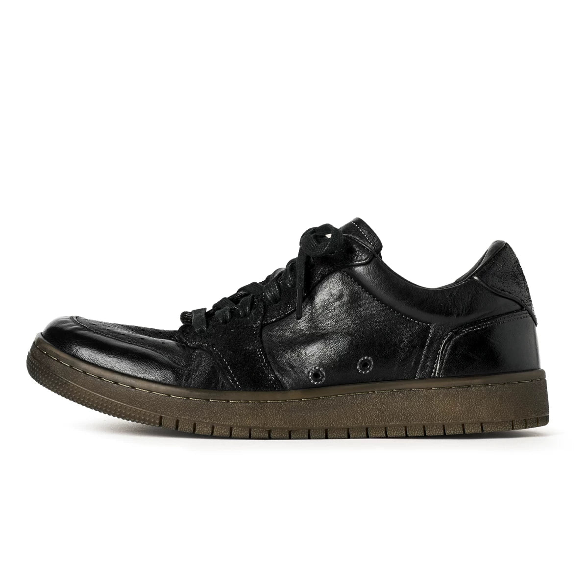 Vintage Black Leather Low-Top Sneakers