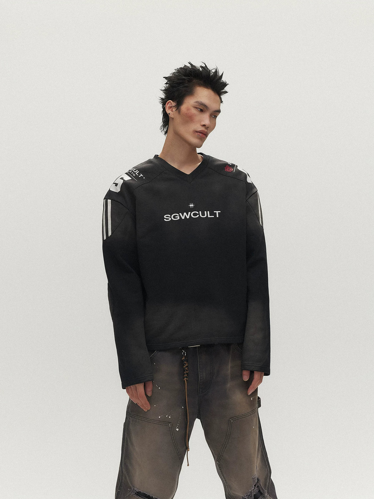 Shadow League 05 V-Neck Jersey Top