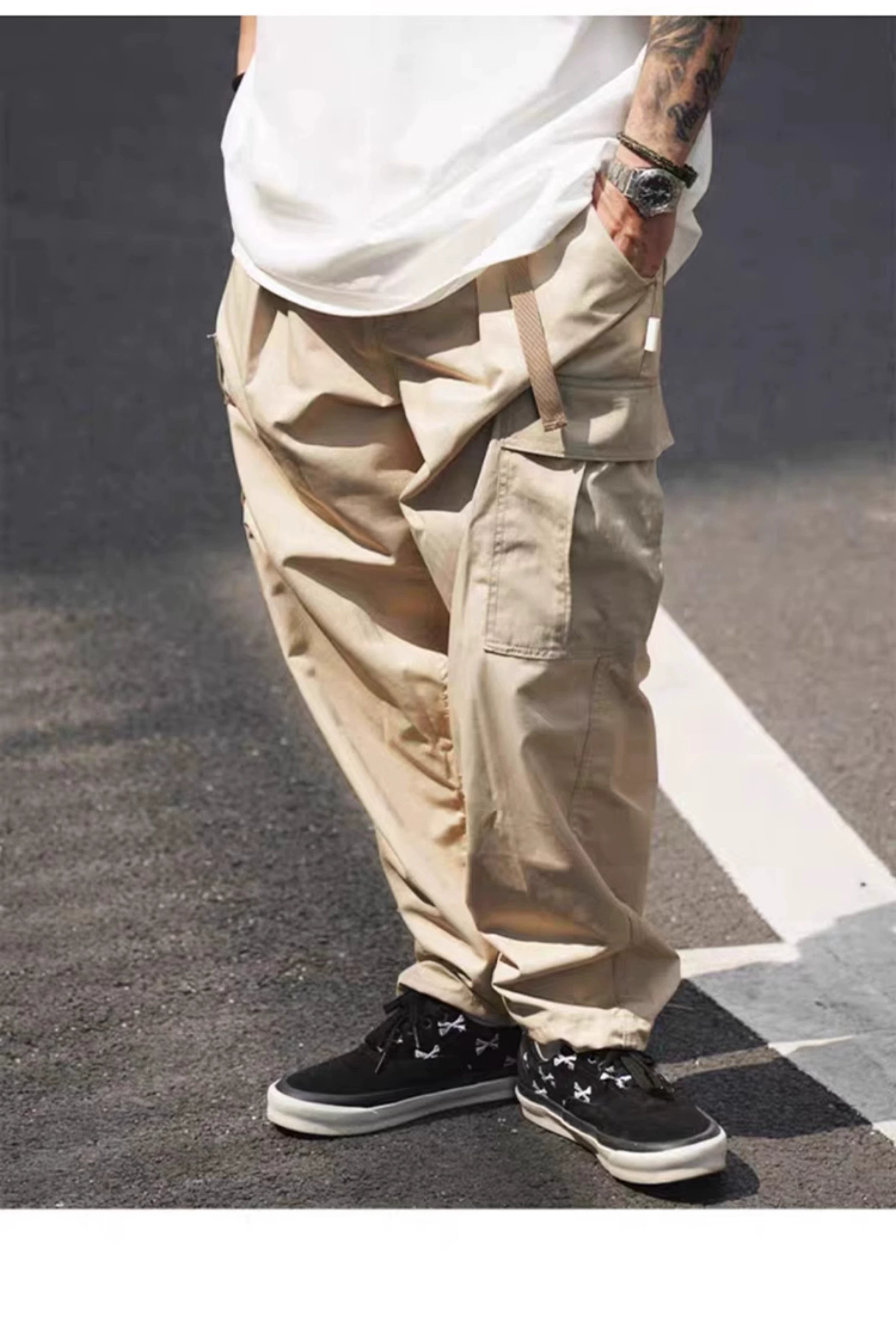 Straight-Leg Cargo Pants with Large Pockets