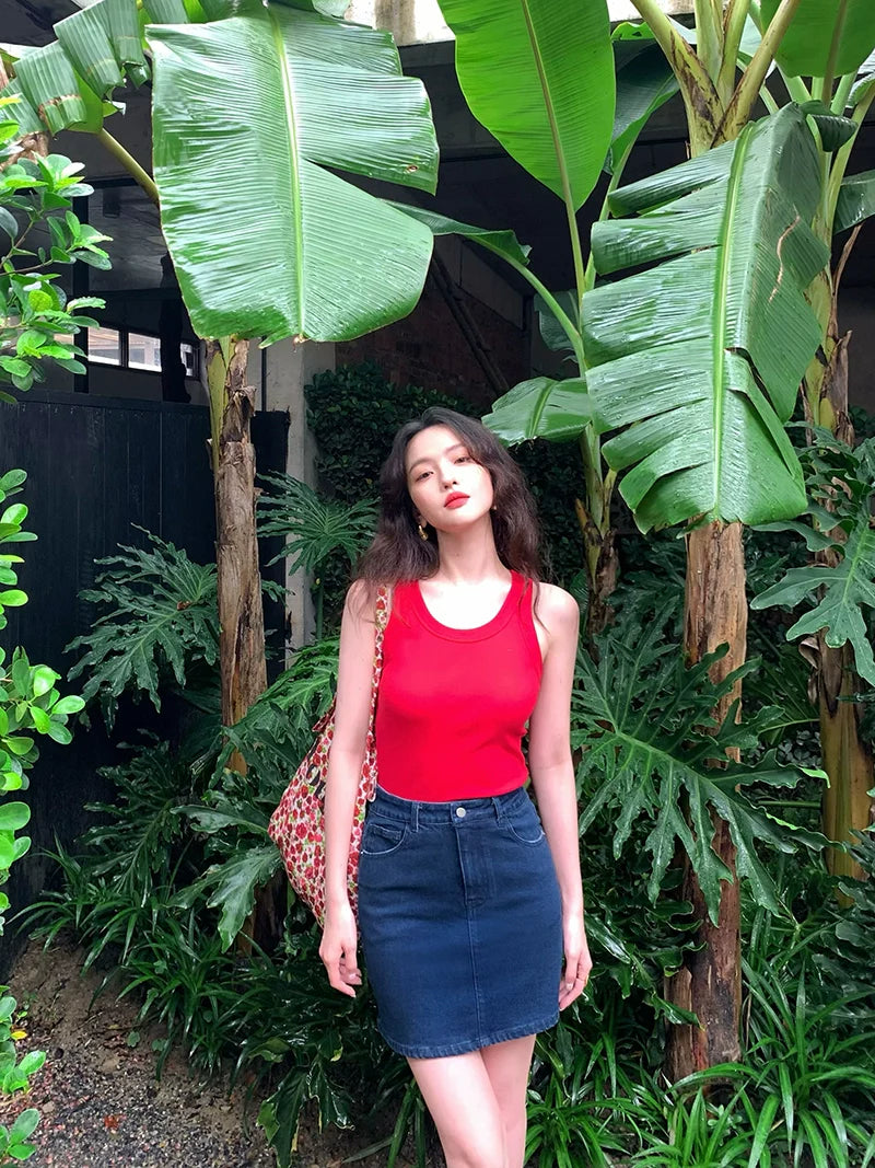 Retro Summer Slim-Fit Ribbed Tank Top