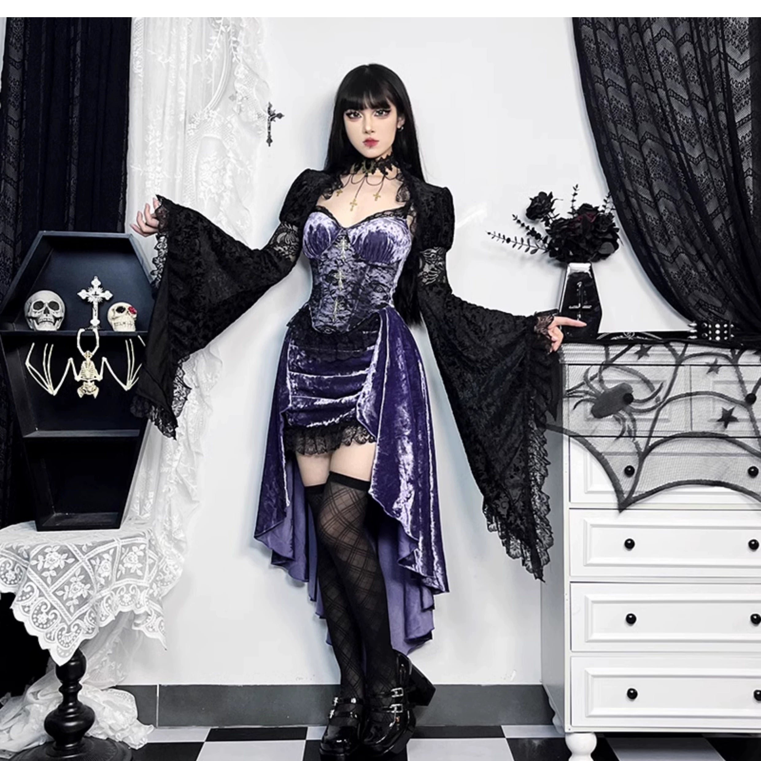 Wannathis Gothic Velvet Corset Dress Set - Purple High-Low Gown With Lace Trim And Black Lace Bolero