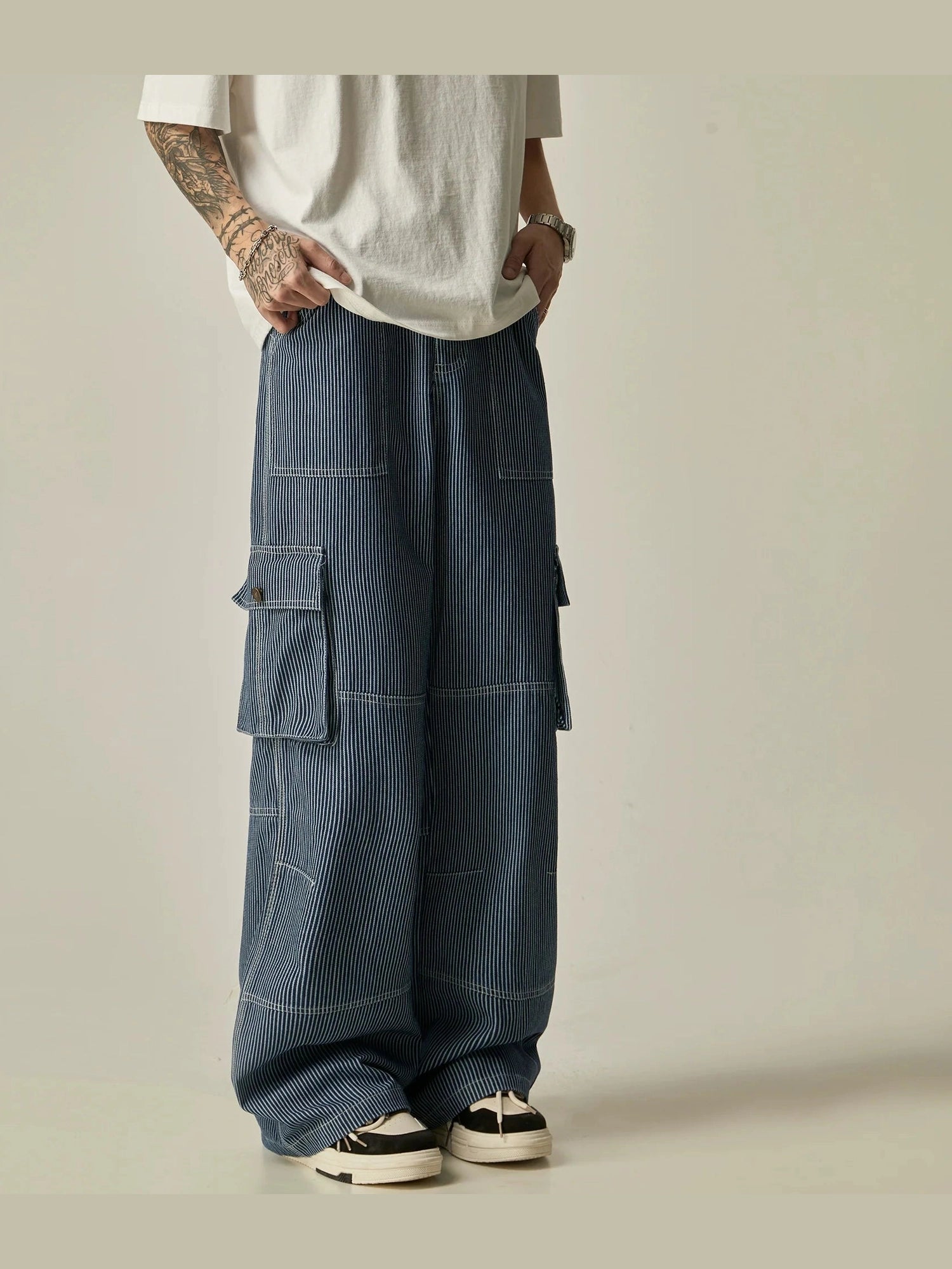 Pantalones de carga de carga de patas ancha a rayas