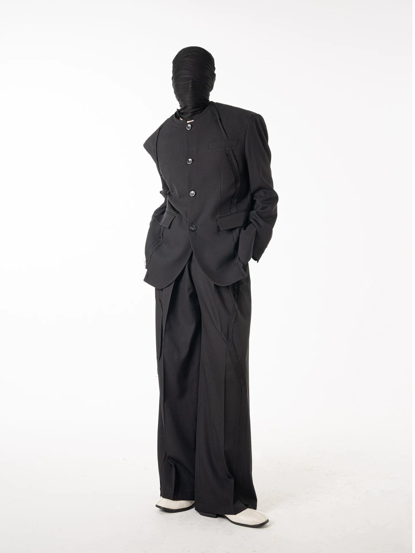 Noir Frame Sculpted Layer Blazer