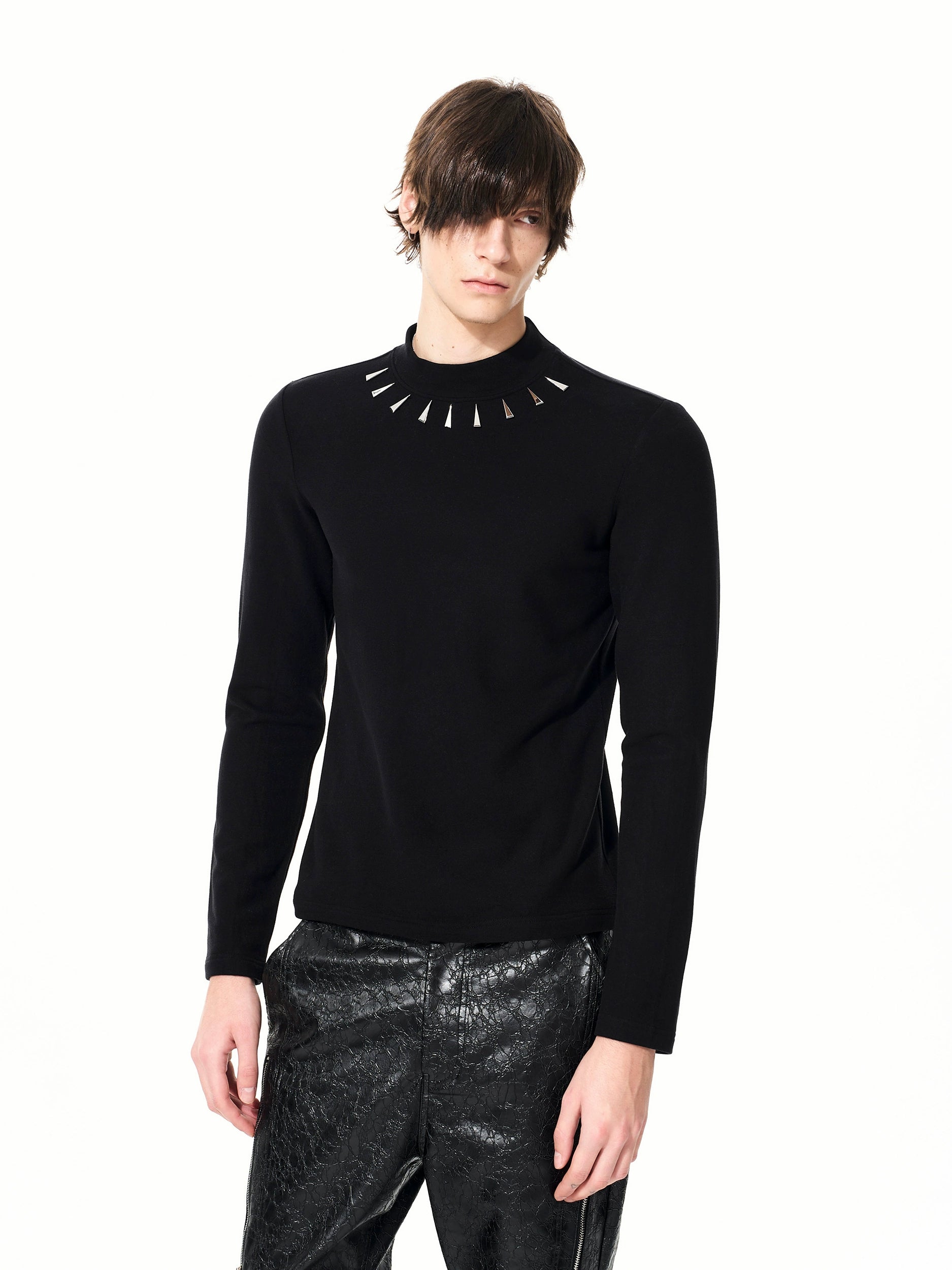 Obsidian Fang Spike Neck Top