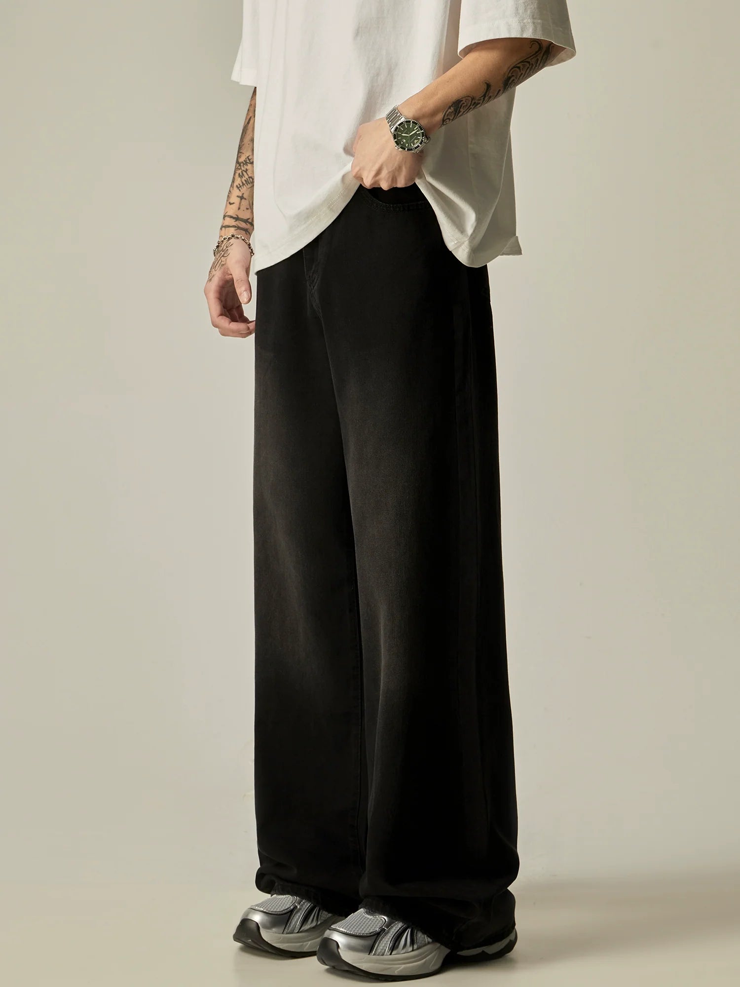 Wide-Leg Relaxed Fit Denim Pants