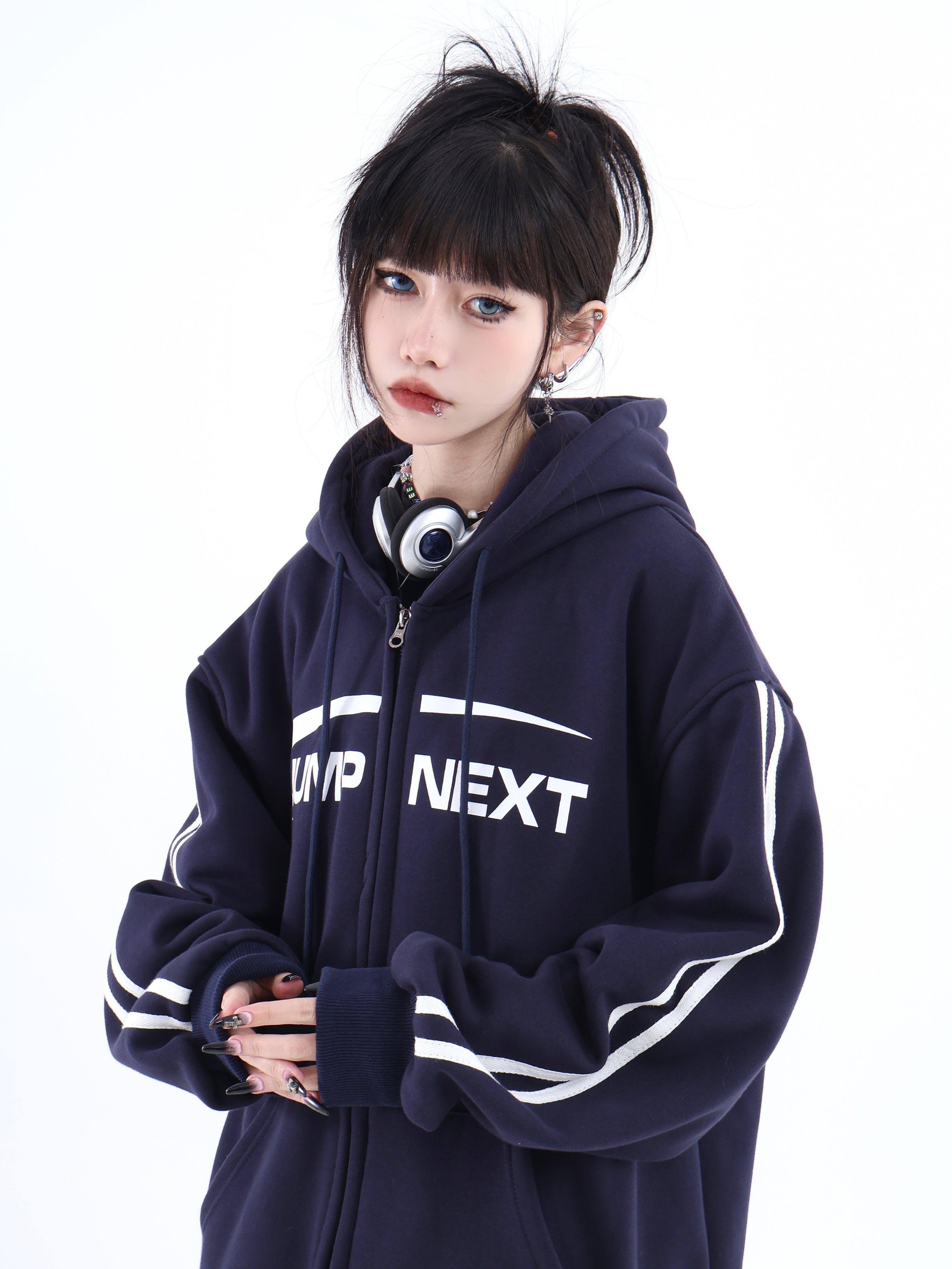 Casual Hoodie with Logo Zipper - chiclara