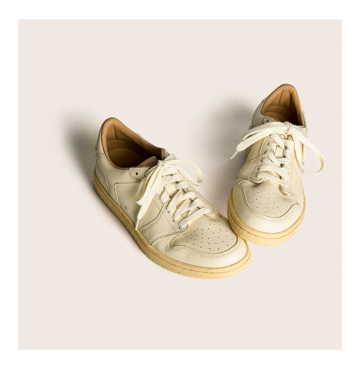 Vintage Court Cowhide Leather Sneakers