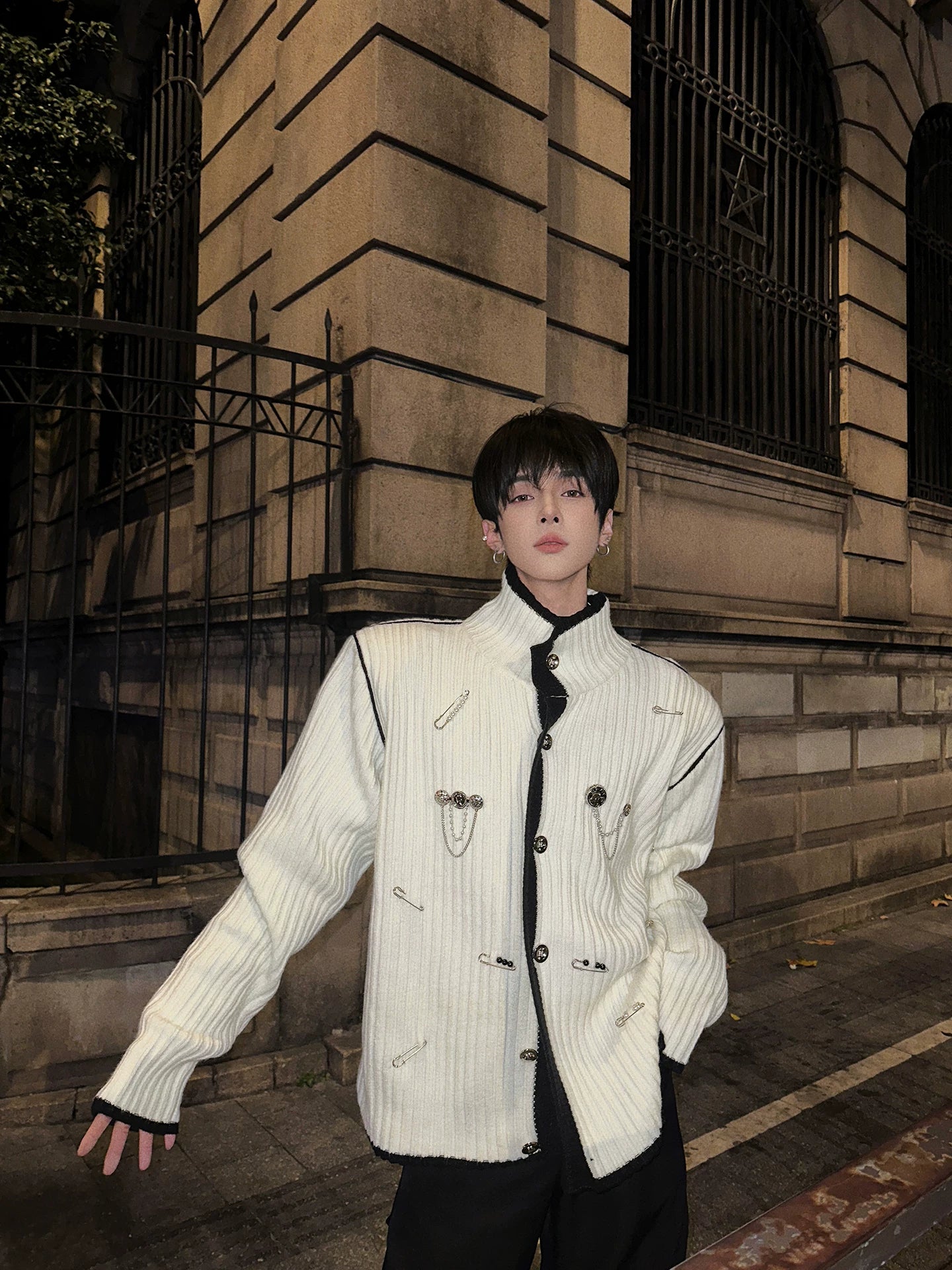 Monolith Spire Pinfield Cardigan