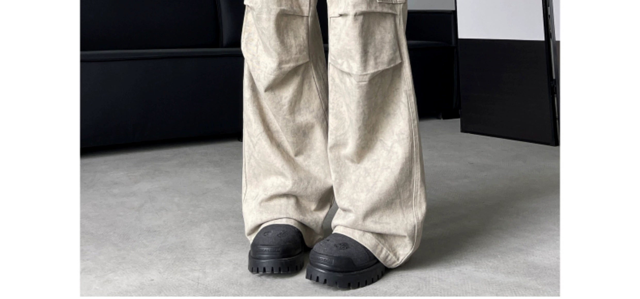 Loose Fit Light Wash Cargo Pants