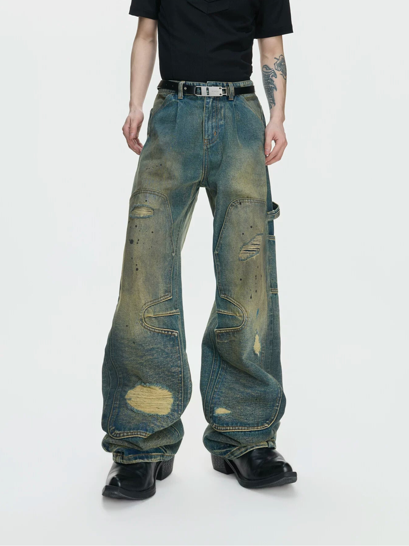 Distressed Panel Wide Leg Cargo Jeans