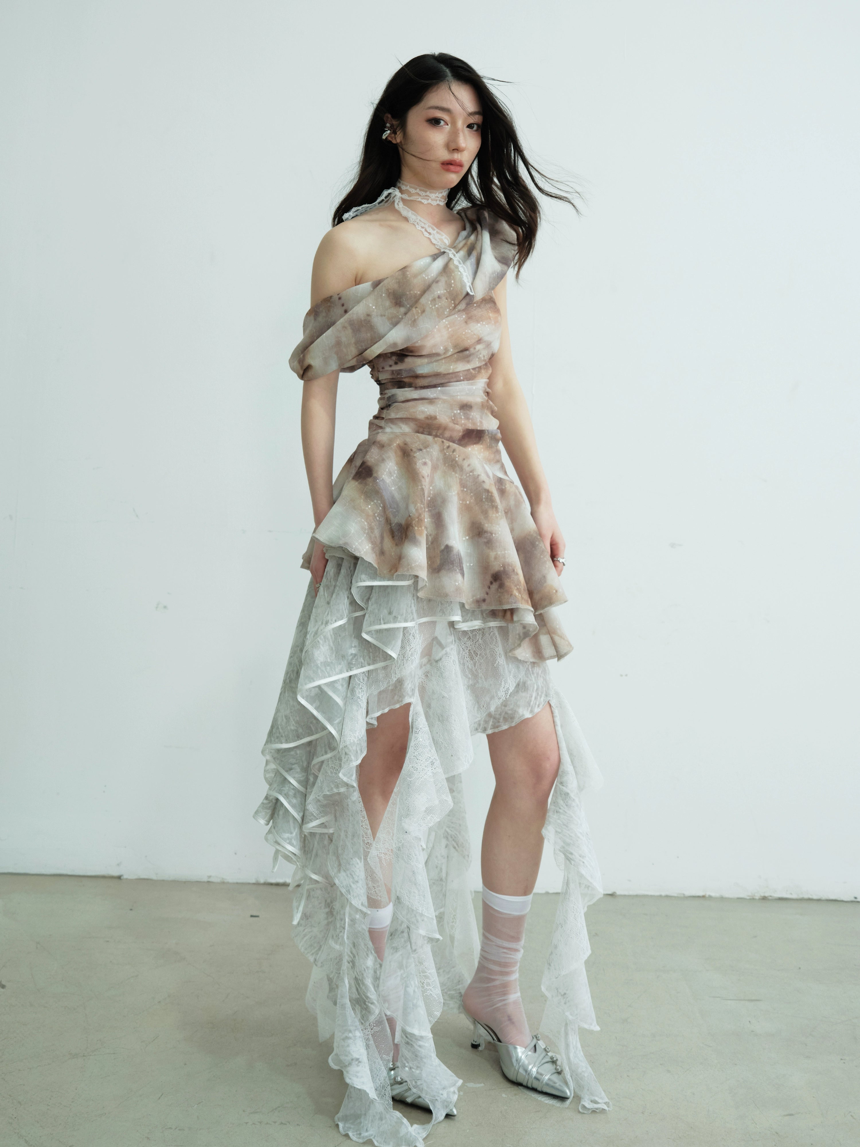 Printed Ruffle Hem Vest