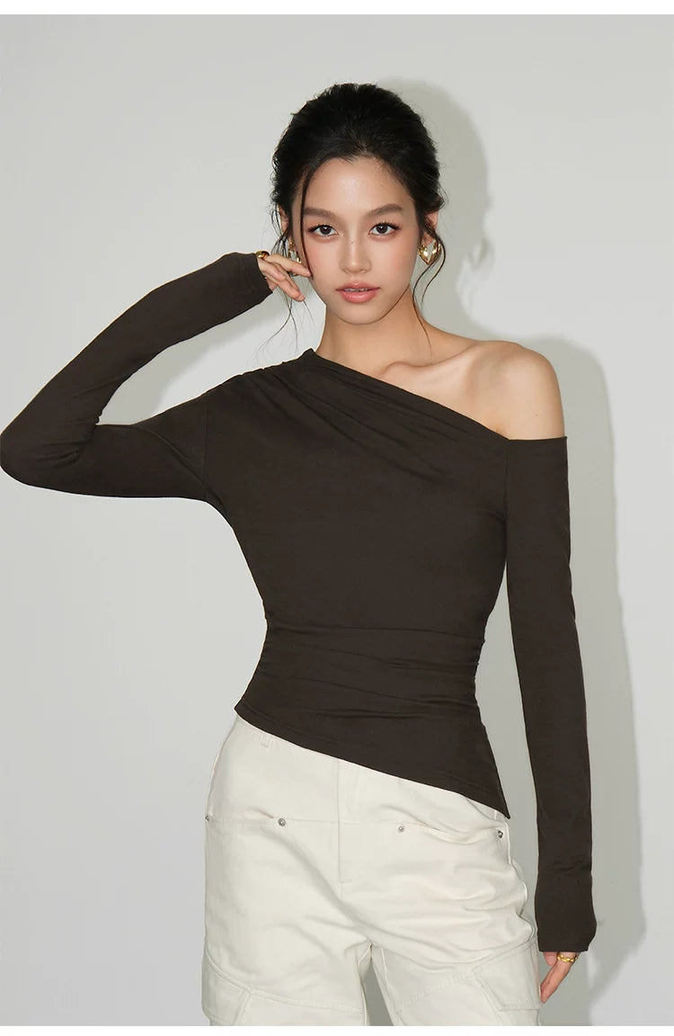 Slope One‑Shoulder Ruched Top