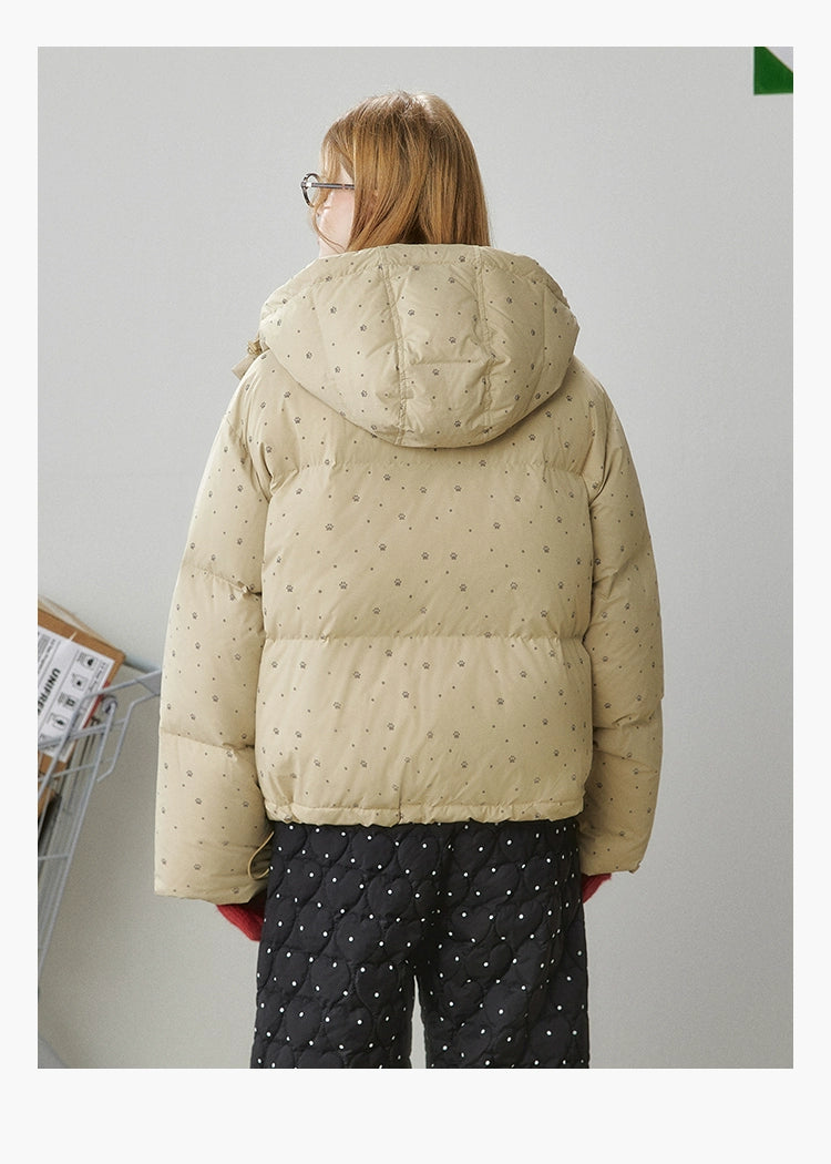 Schwarz und beige Kapuzenpufferjacke