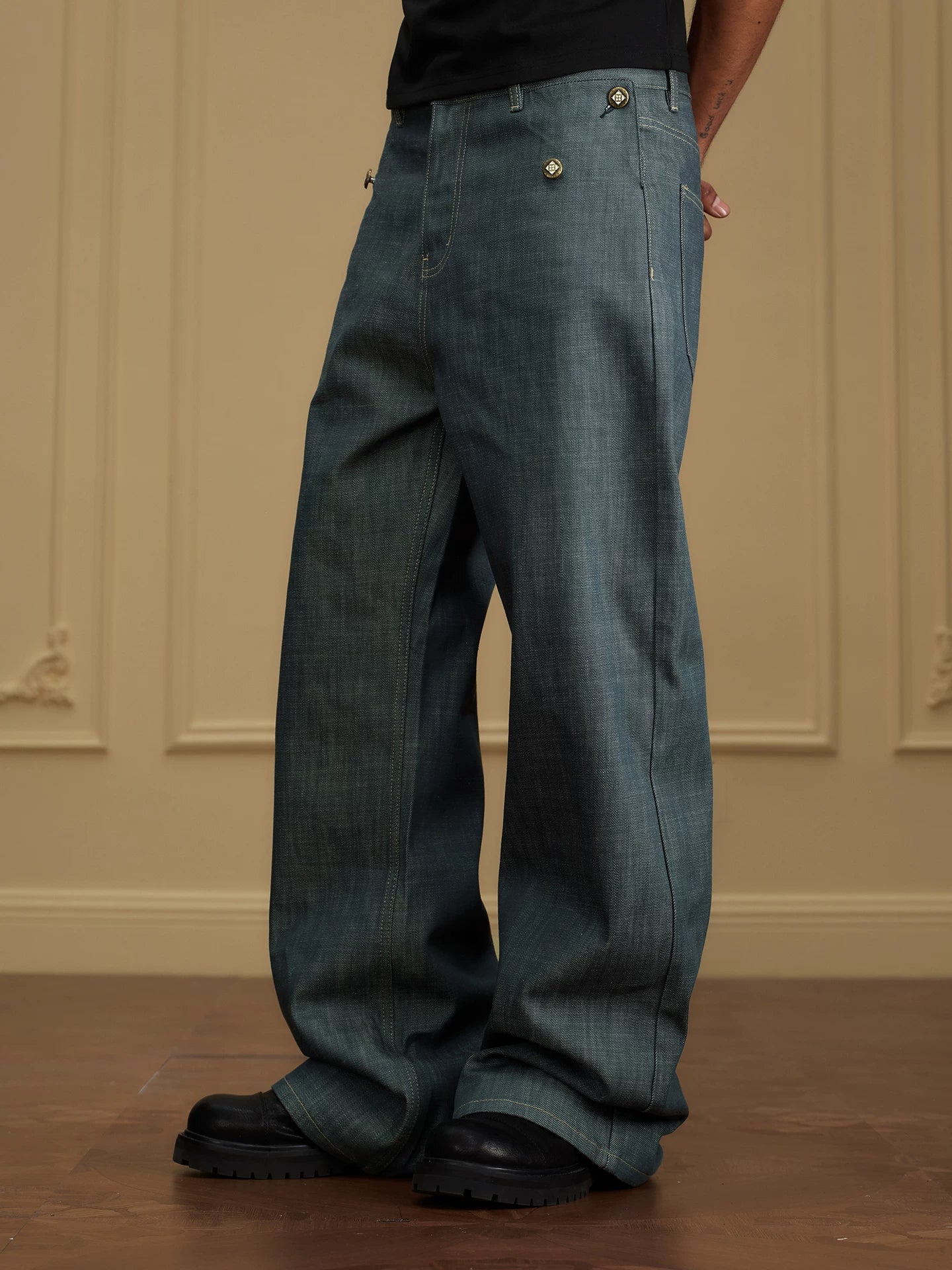 Paneled Pocket Wide Leg Jeans